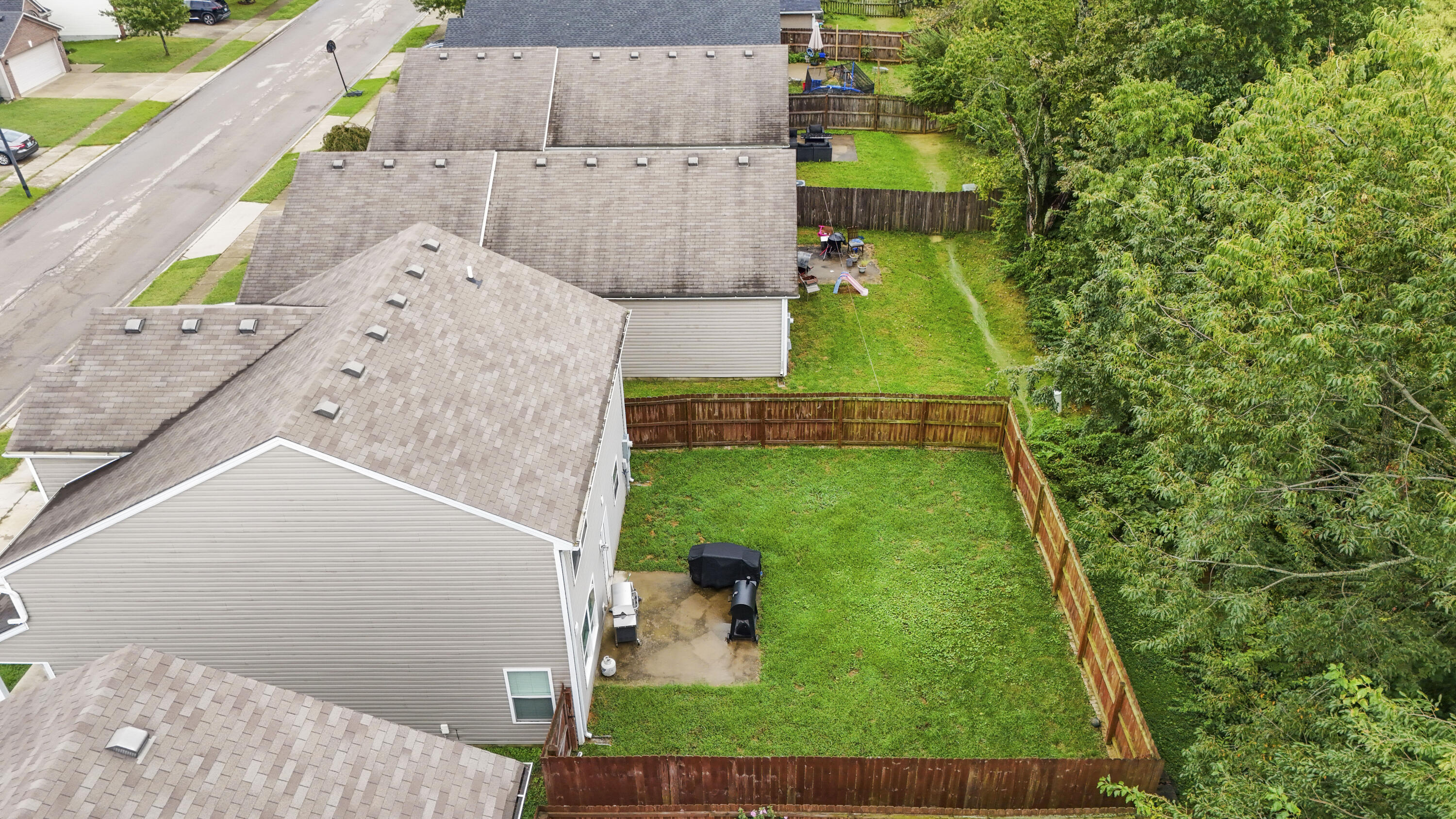 2808 Red Clover Lane Property Photo 8
