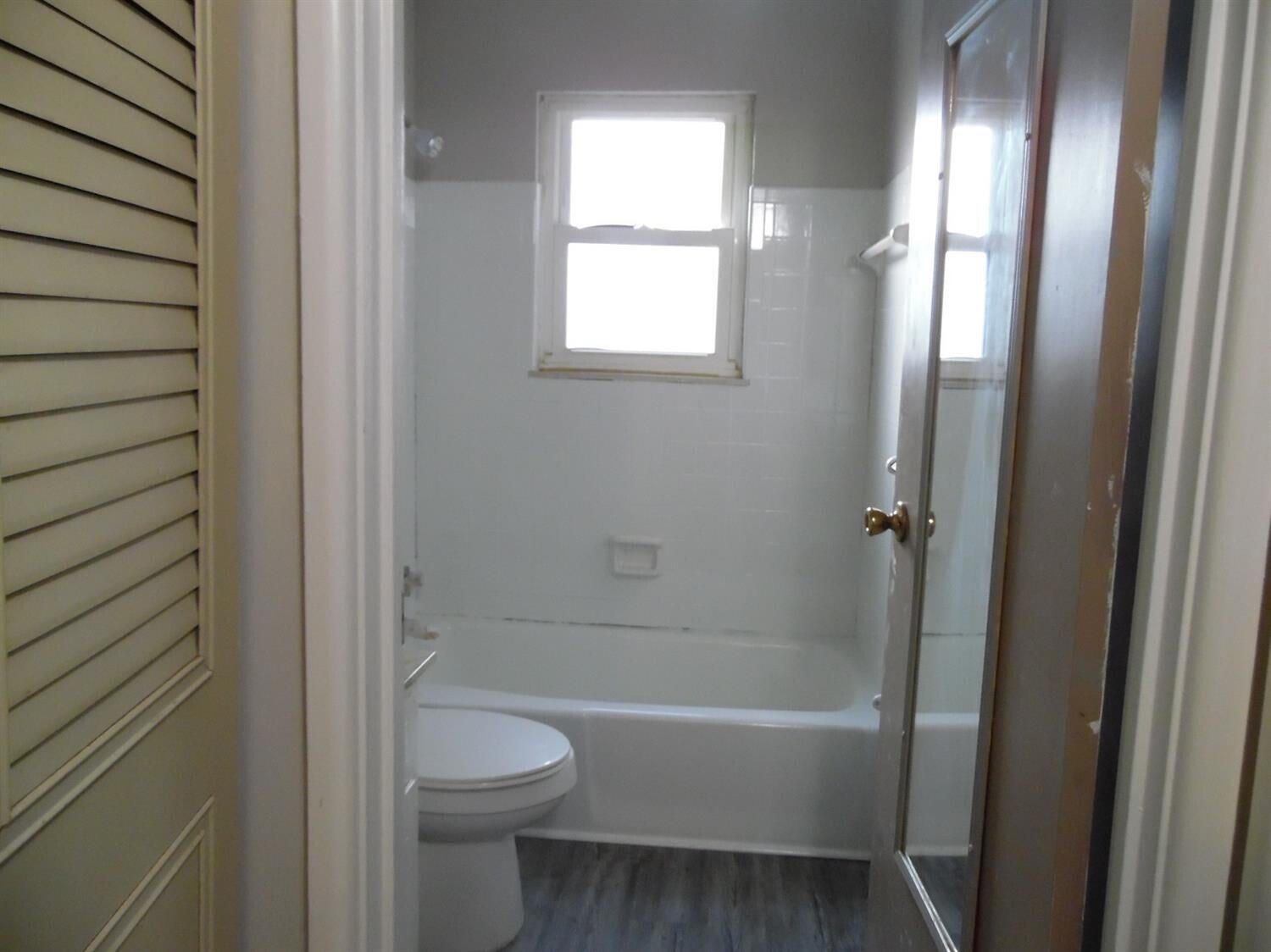 1511 Steadmantown Lane 1 Property Photo 6
