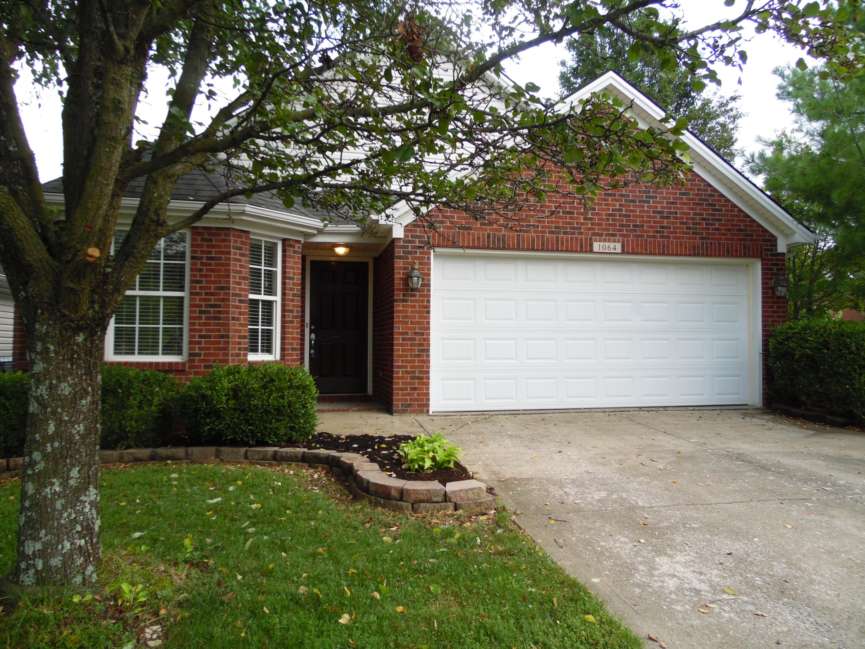 1064 Brick House Lane Property Photo 2