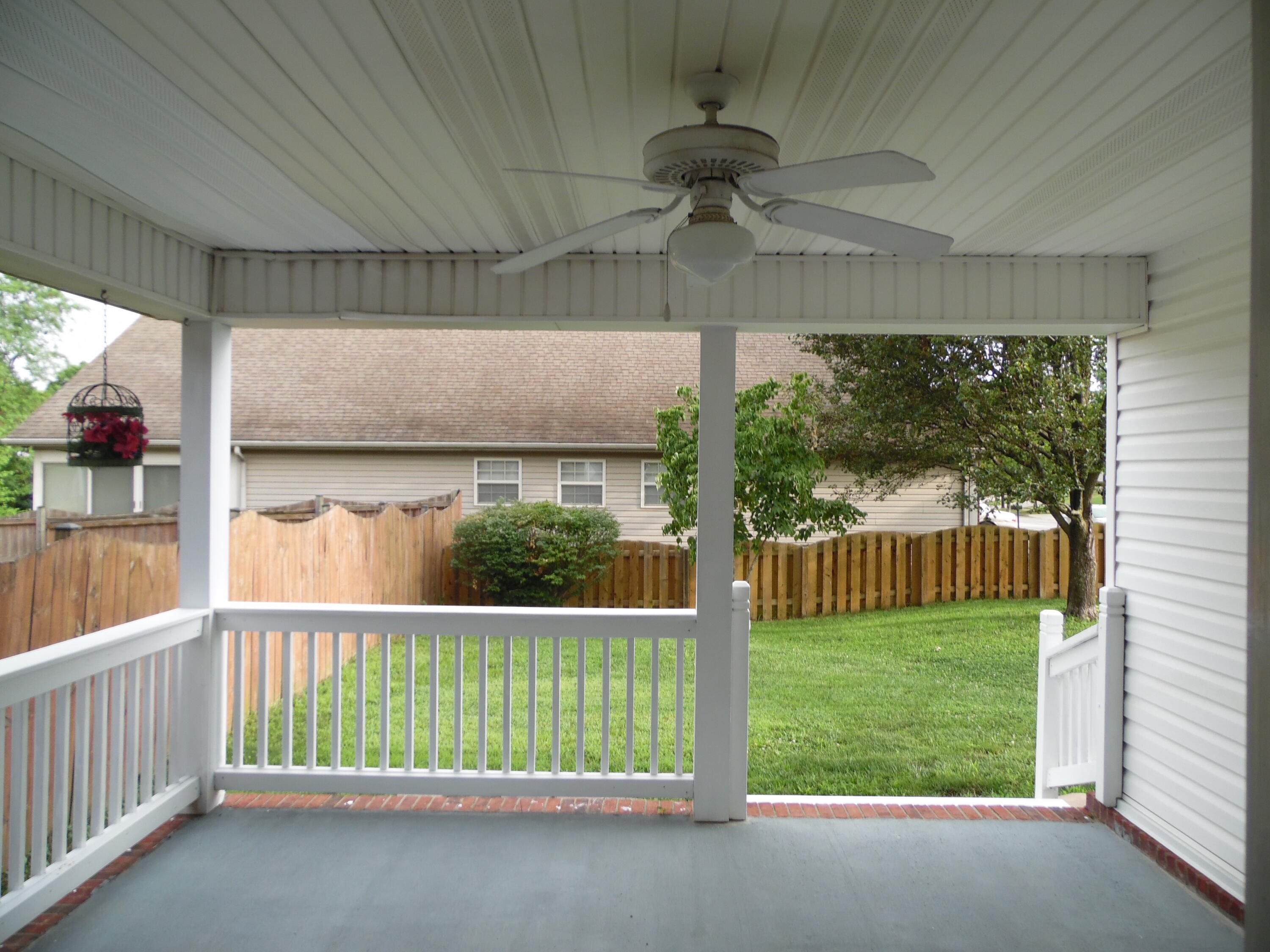 1064 Brick House Lane Property Photo 15