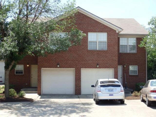 3811 Sugar Creek Drive Property Photo 1
