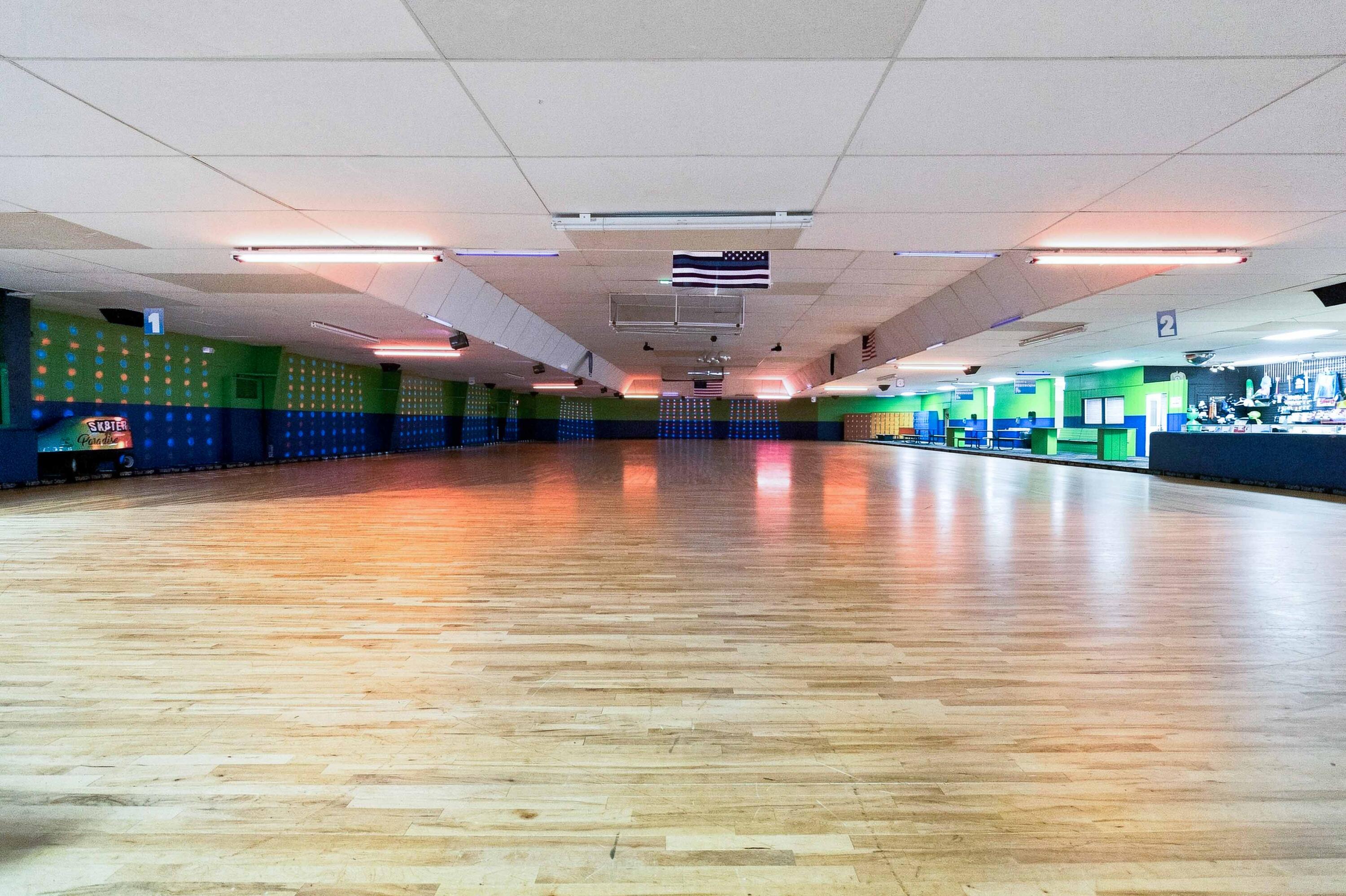 75 Commercial Drive Property Photo 18