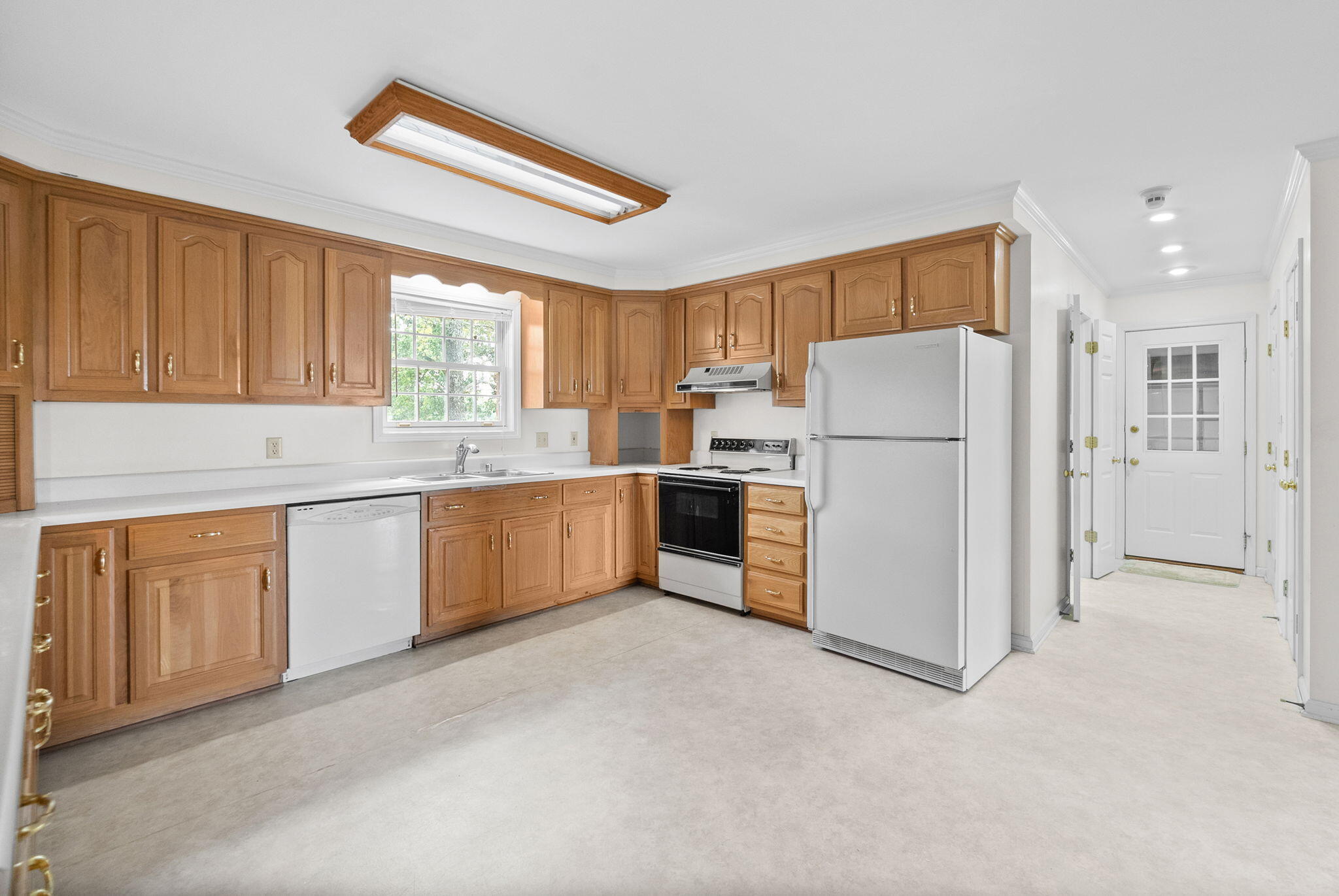 4655 Cadiz Road Property Photo 7