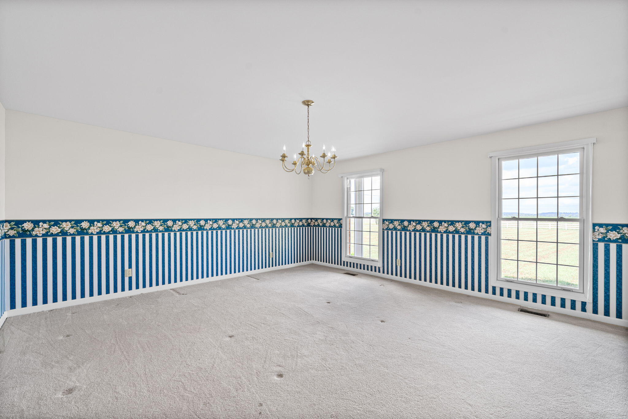 4655 Cadiz Road Property Photo 9