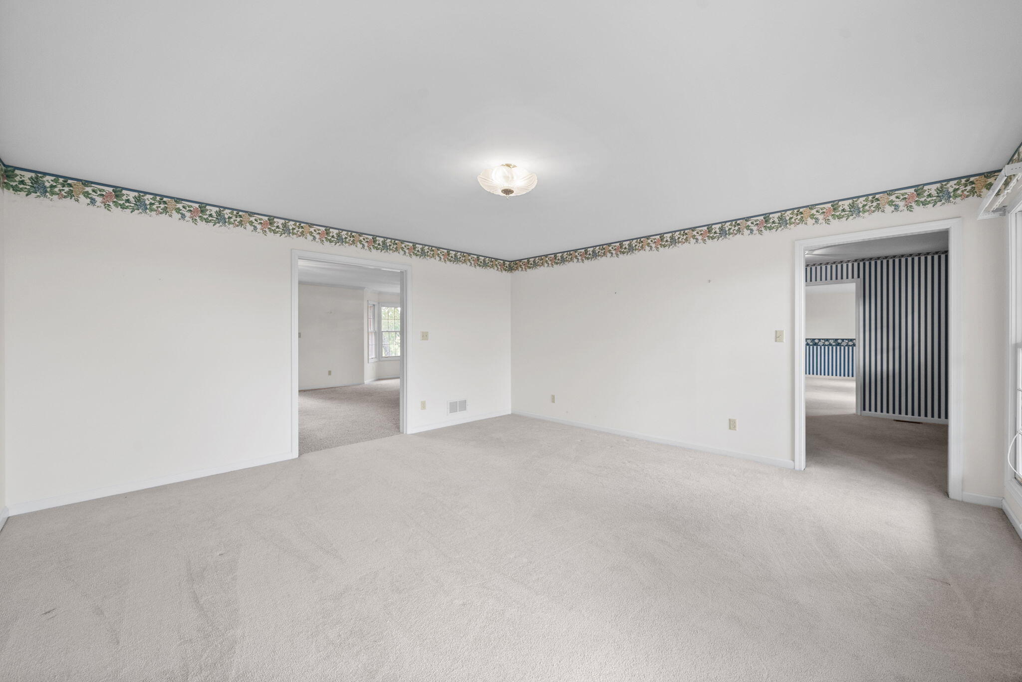 4655 Cadiz Road Property Photo 11