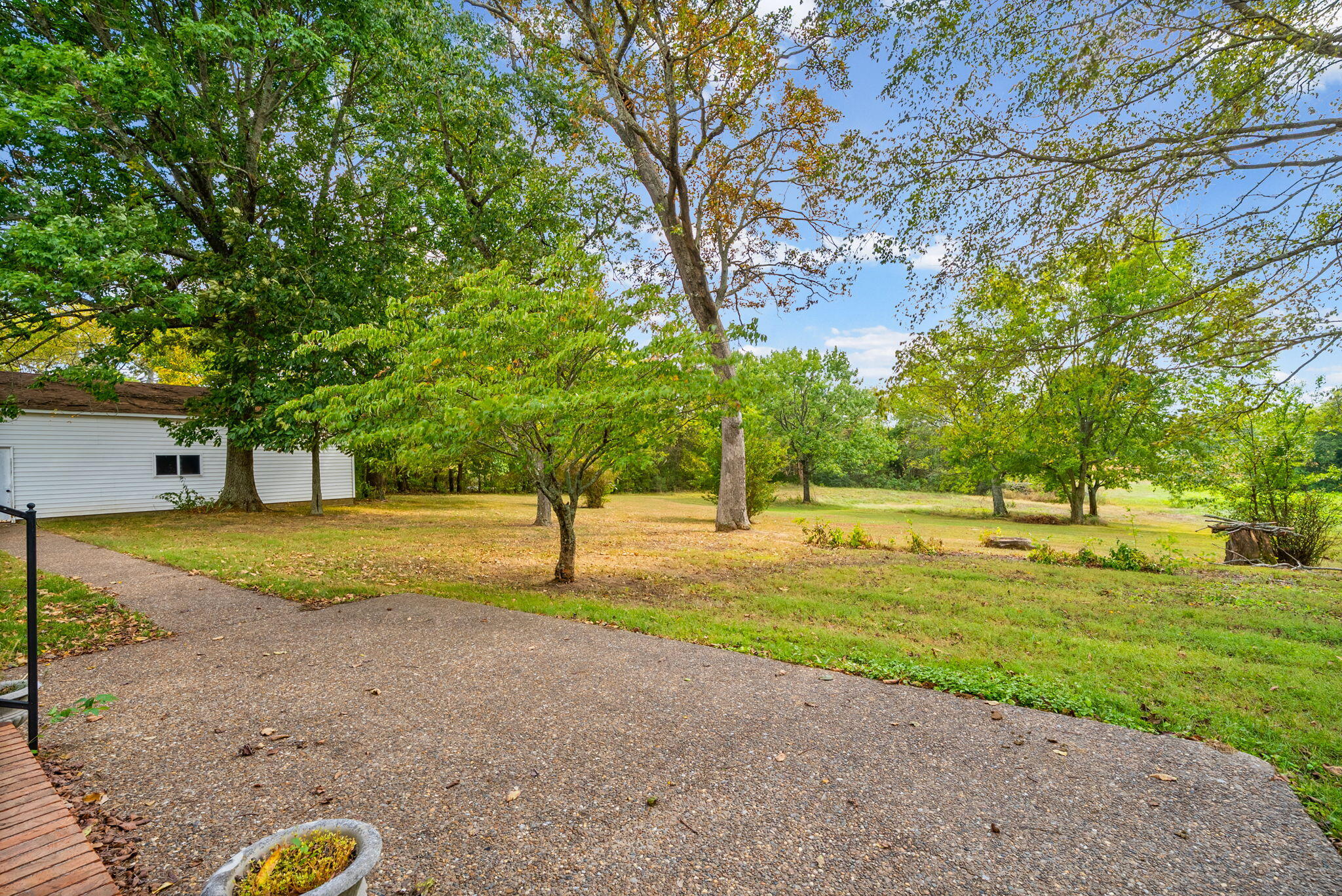 4655 Cadiz Road Property Photo 33
