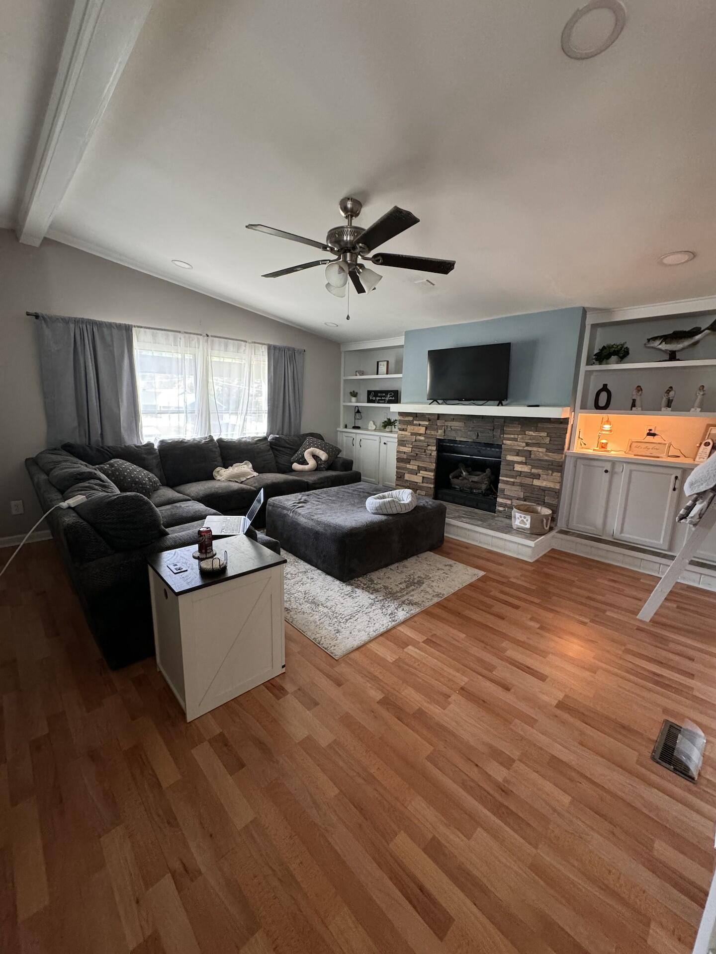 2297 Abbott Creek Road Property Photo 3