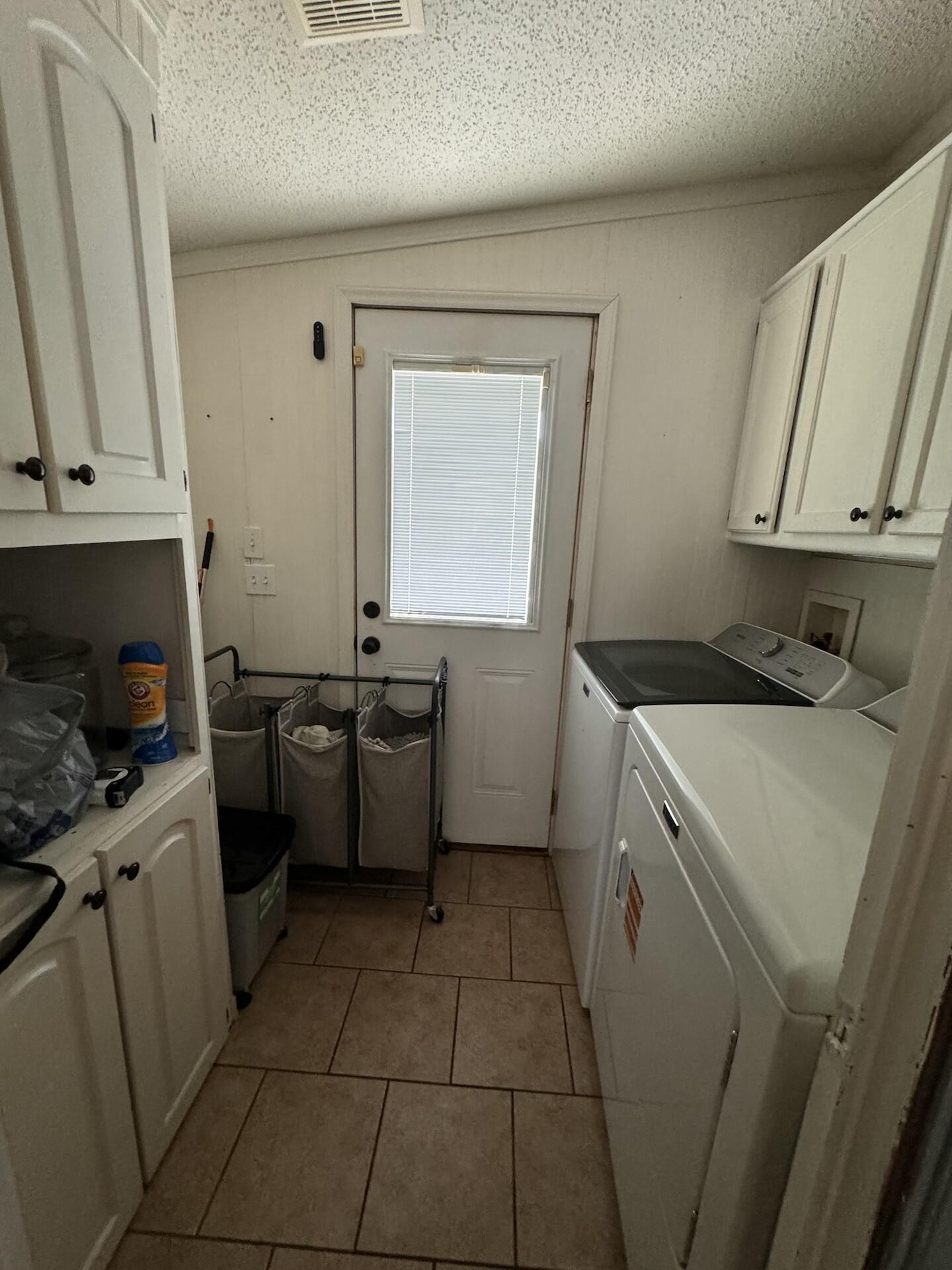 2297 Abbott Creek Road Property Photo 4
