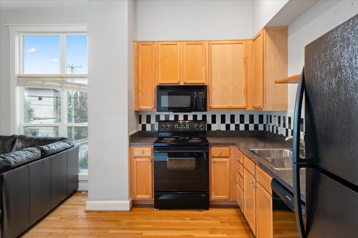 529 S Mill Street Property Photo 1
