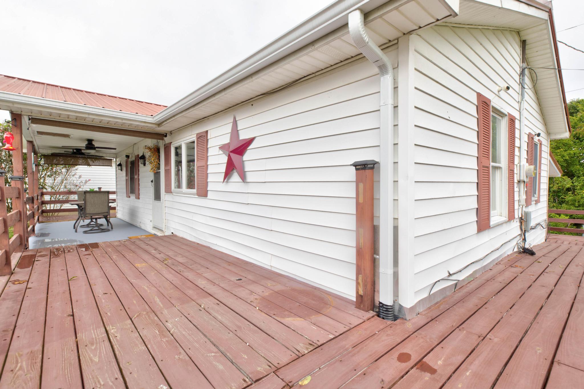 4590 County Road 1002 Property Photo 5