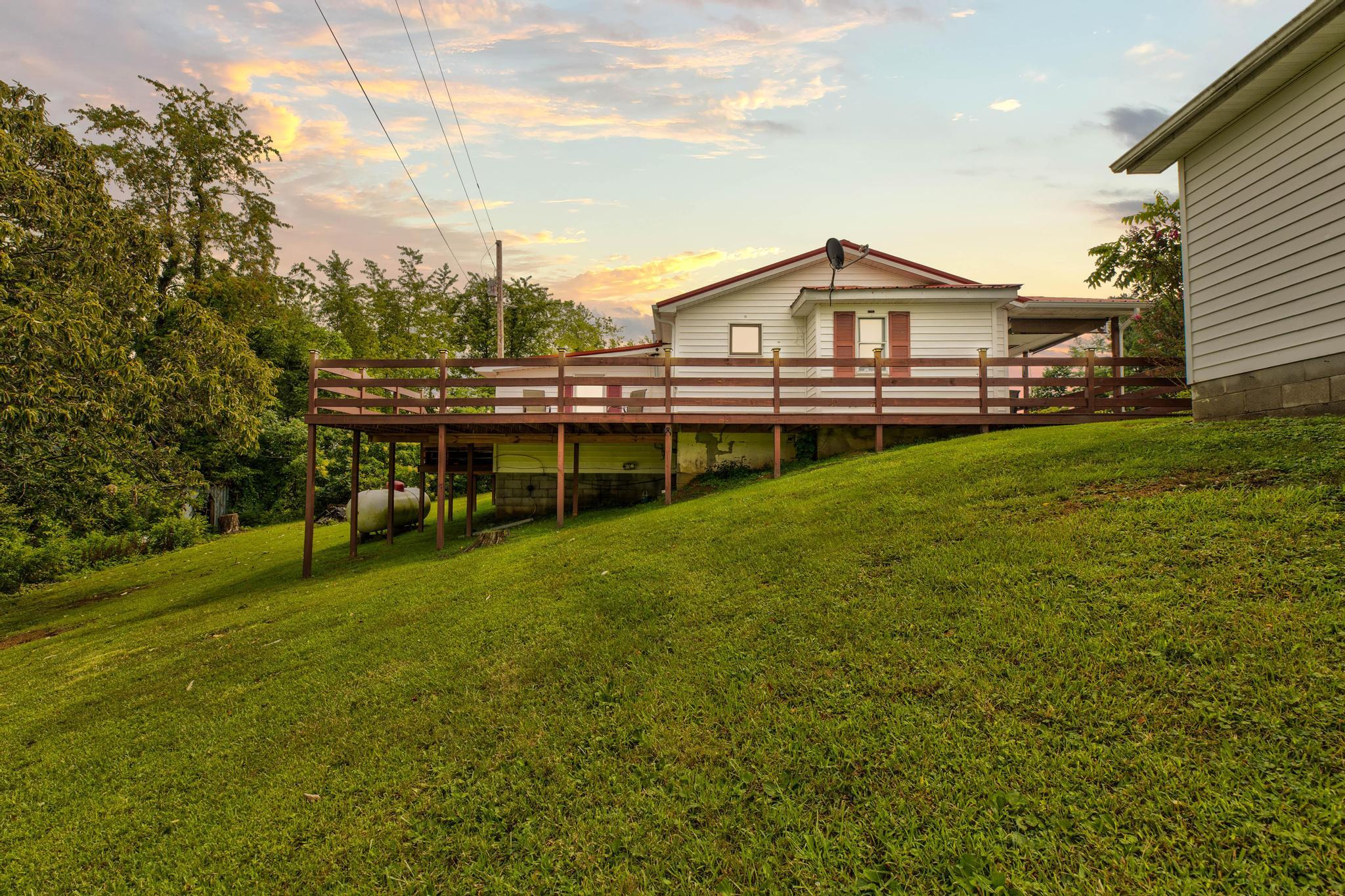 4590 County Road 1002 Property Photo 27