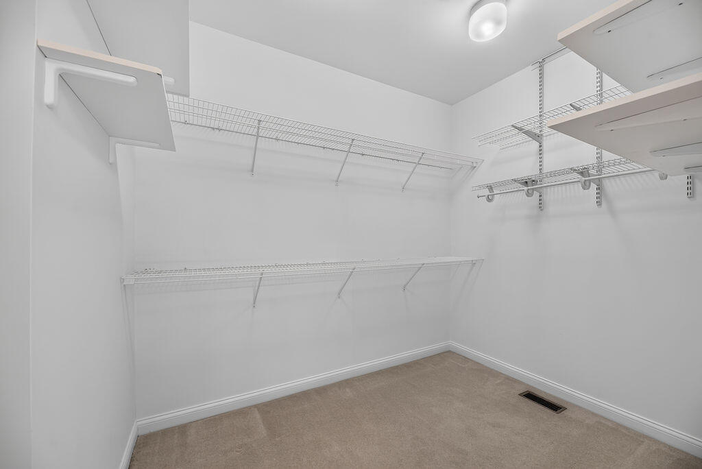 661 Mannington Place Property Photo 18