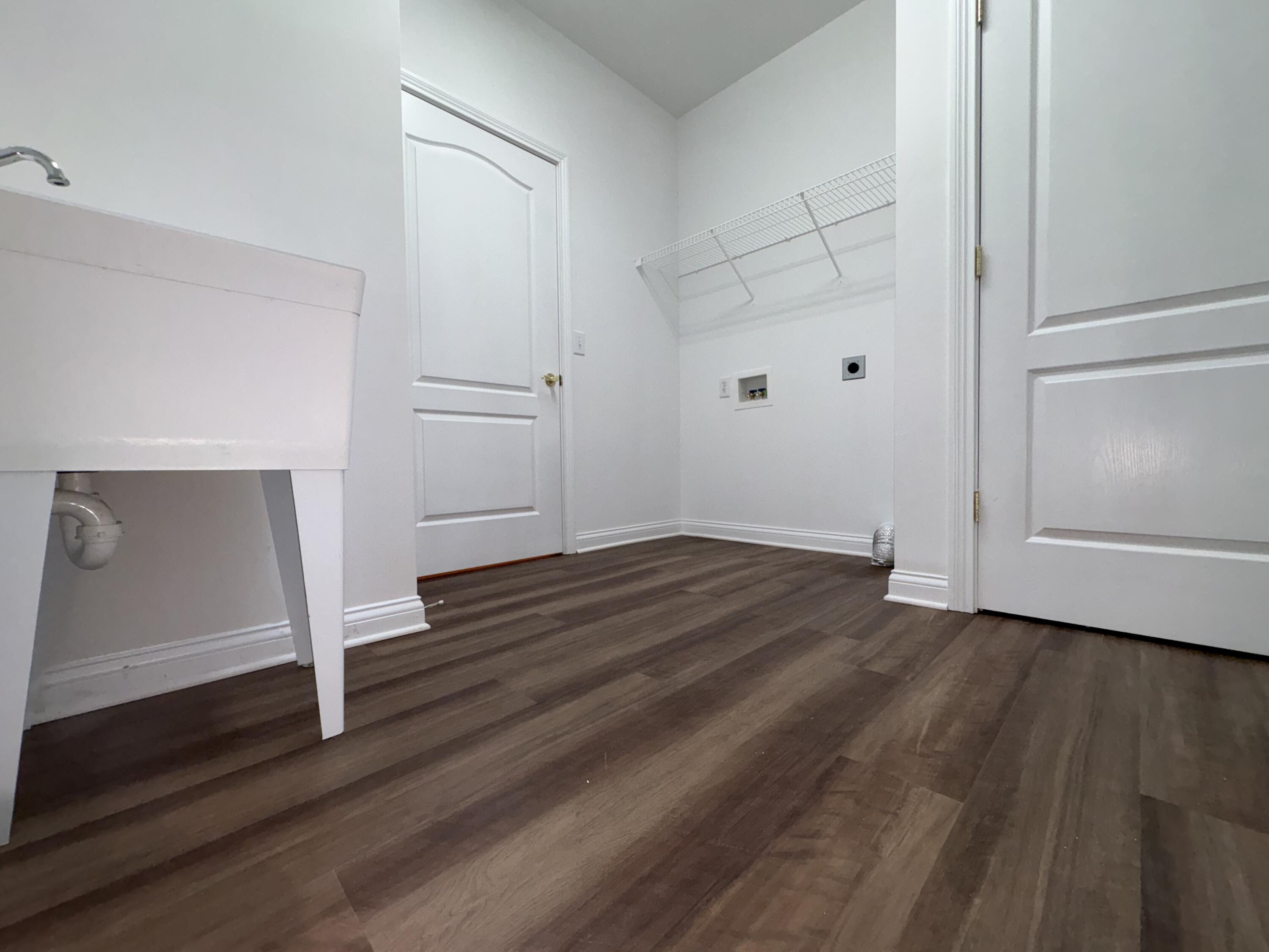 661 Mannington Place Property Photo 27
