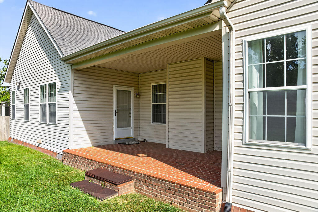 661 Mannington Place Property Photo 44