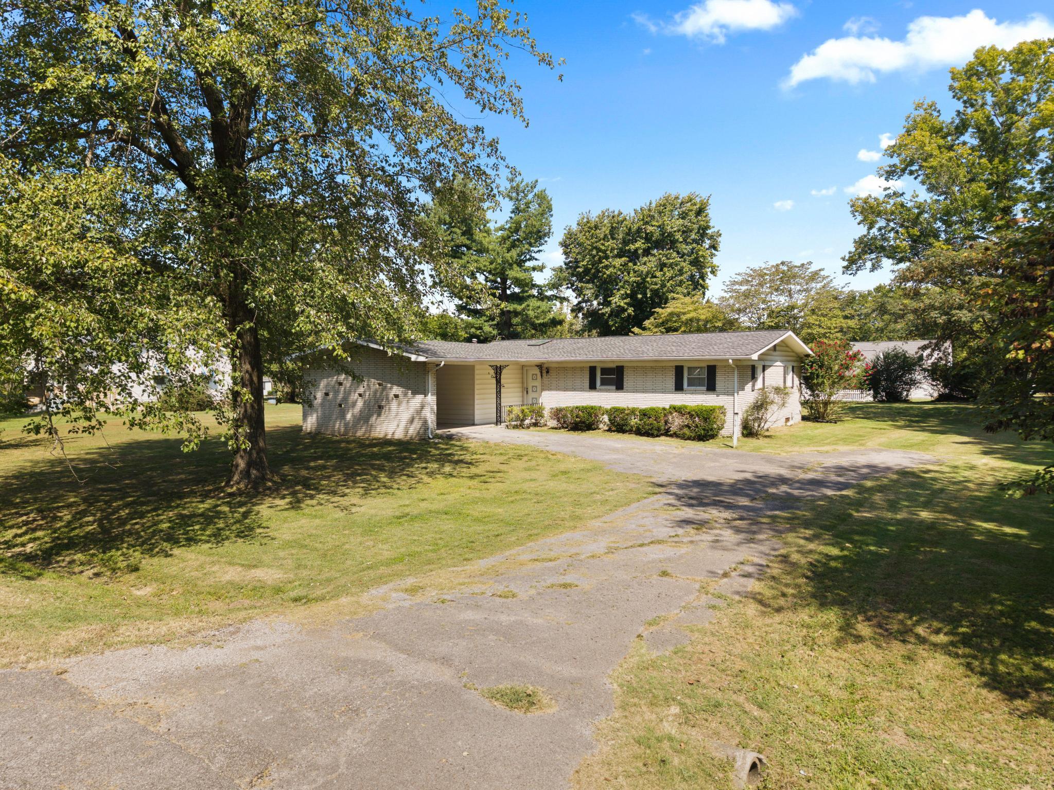 156 W 3rd Avenue Property Photo 1