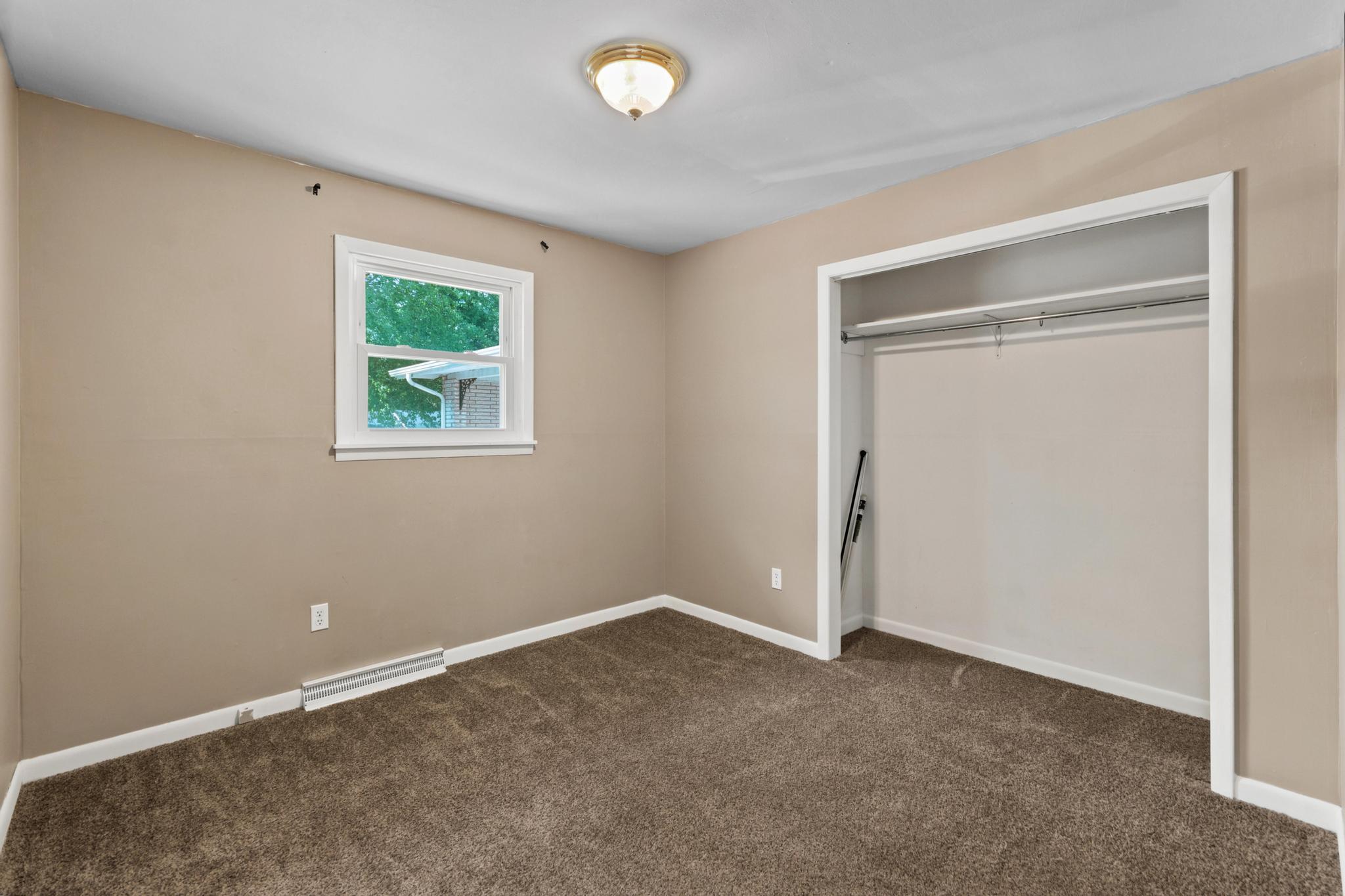 156 W 3rd Avenue Property Photo 20