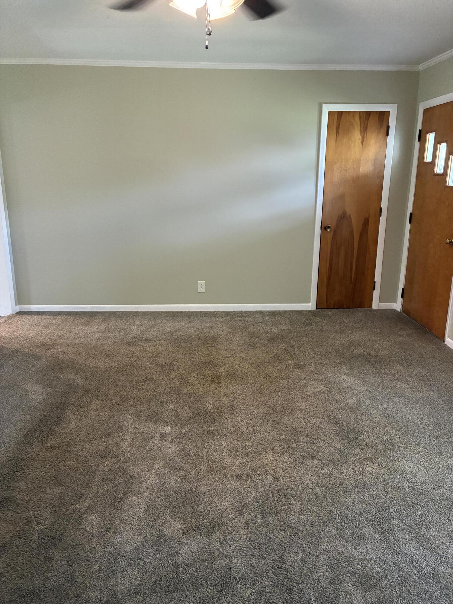 120 Maple Drive Property Photo 3