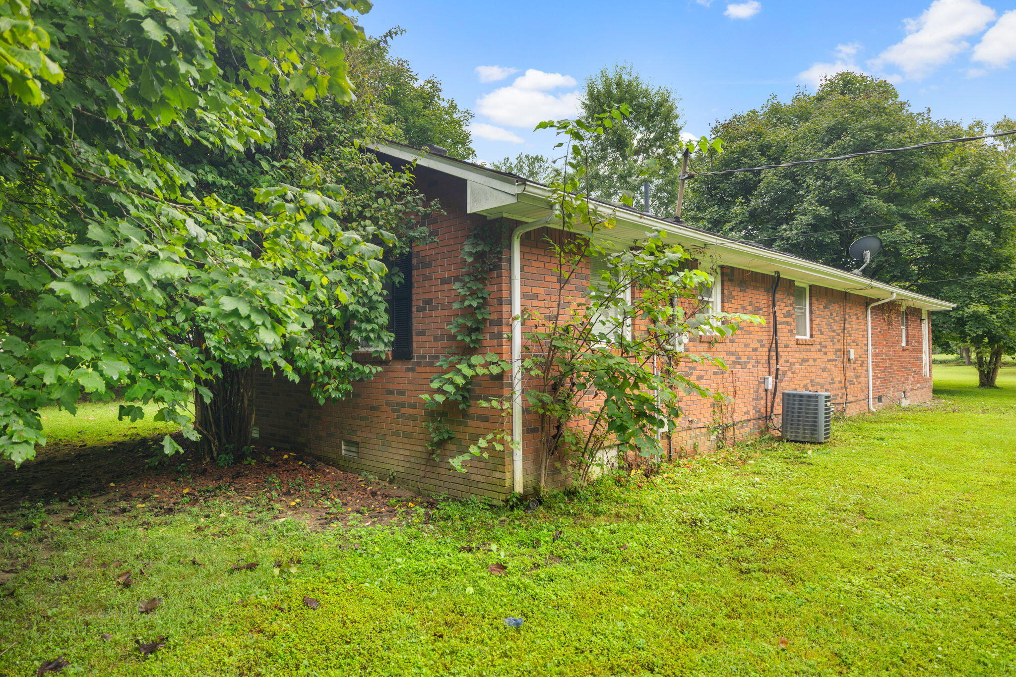 333 Sycamore Road Property Photo 48