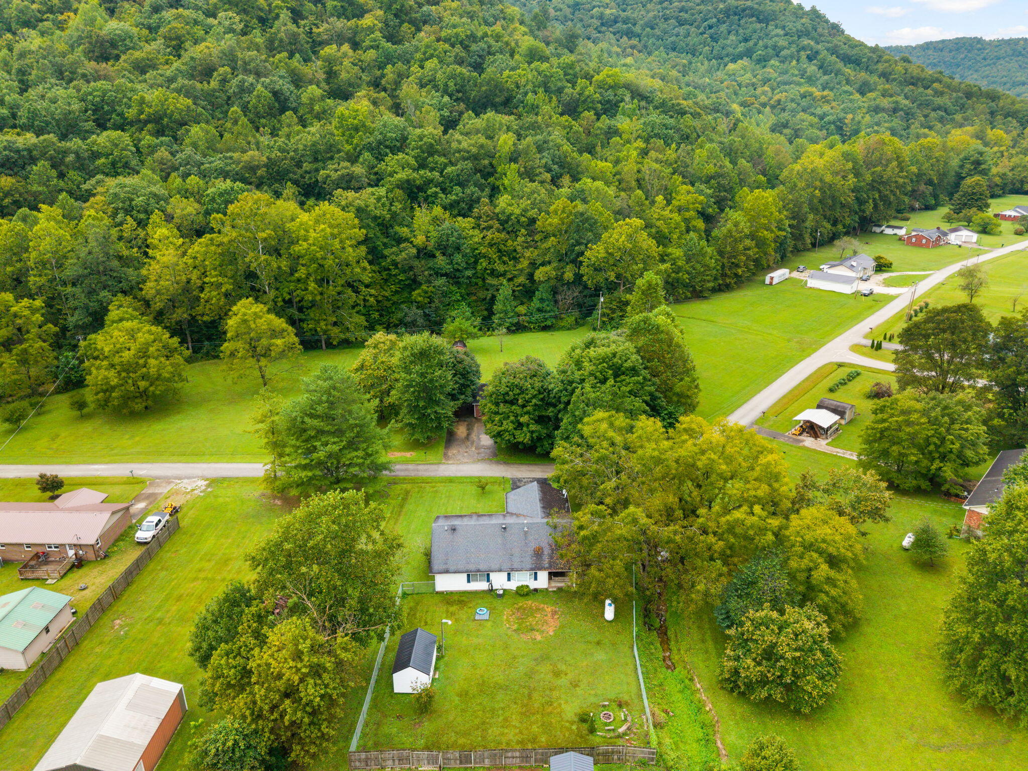 333 Sycamore Road Property Photo 50