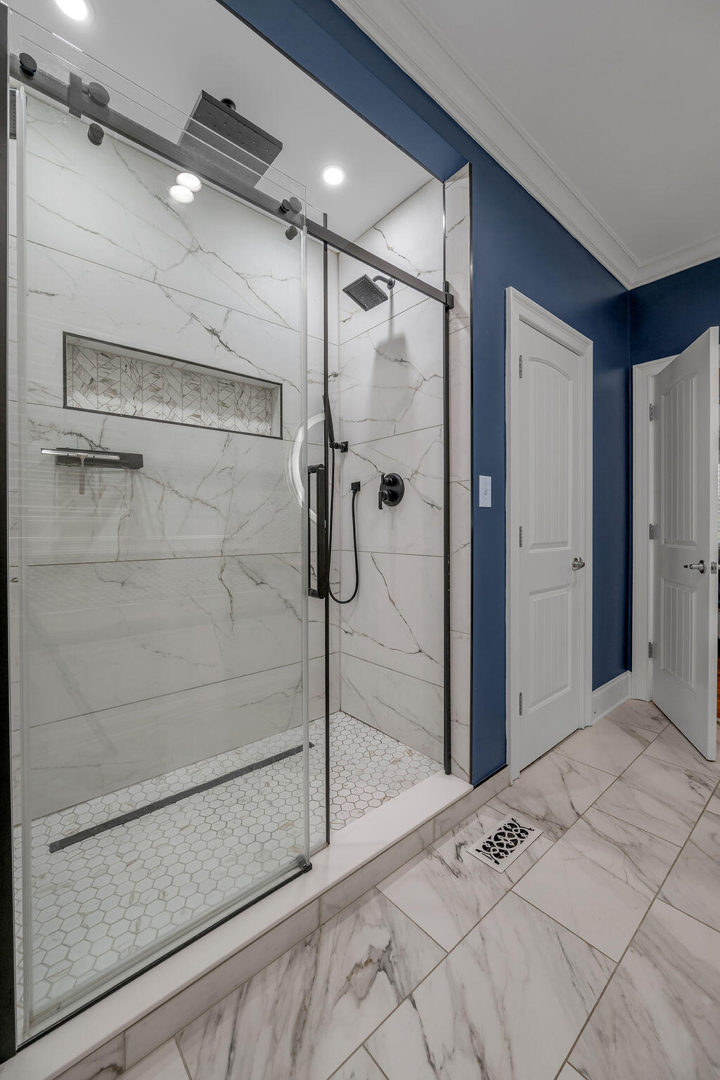 106 Deerfield Circle Property Photo 25
