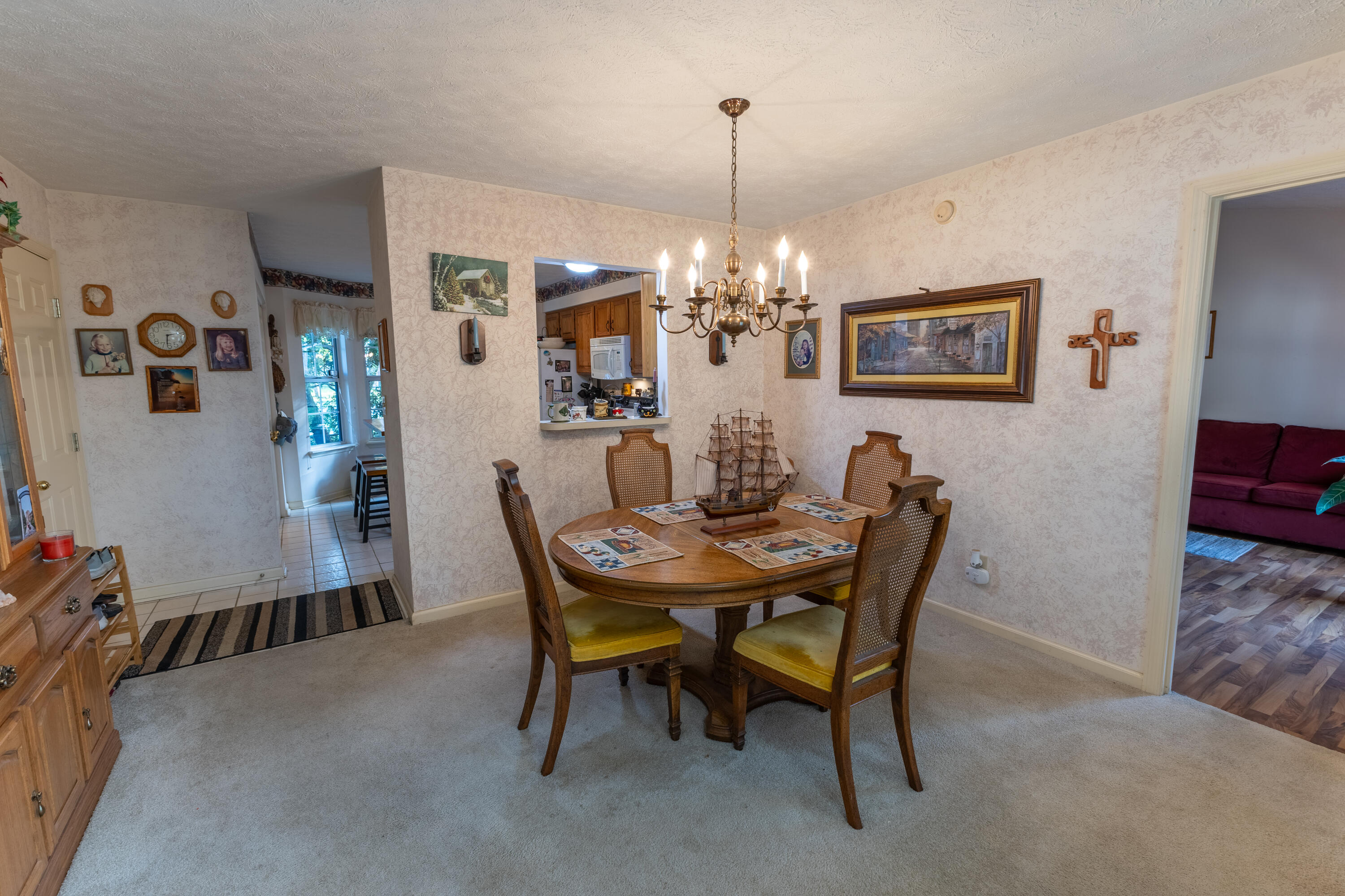 1841 Haverwood Park Property Photo 10
