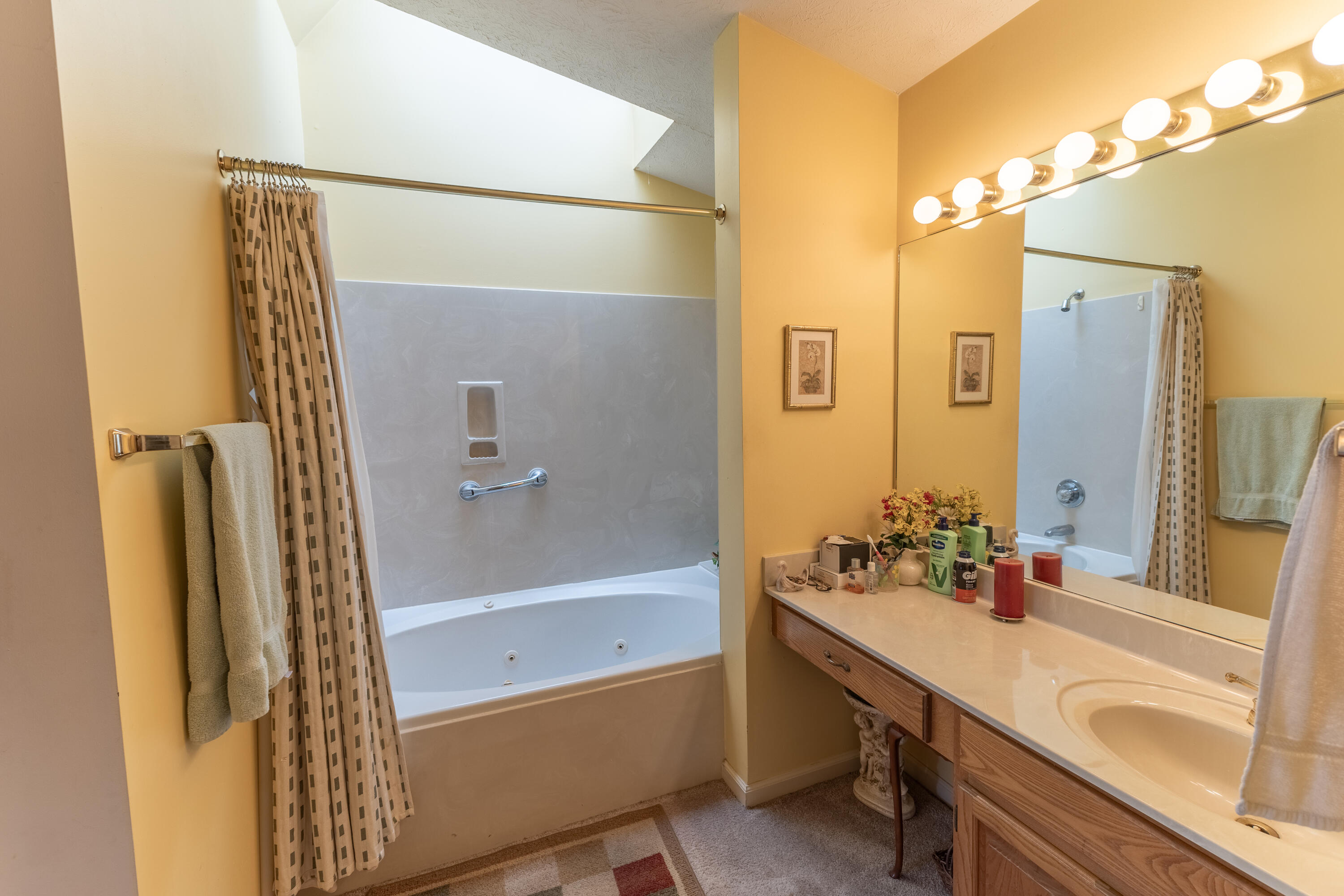 1841 Haverwood Park Property Photo 14