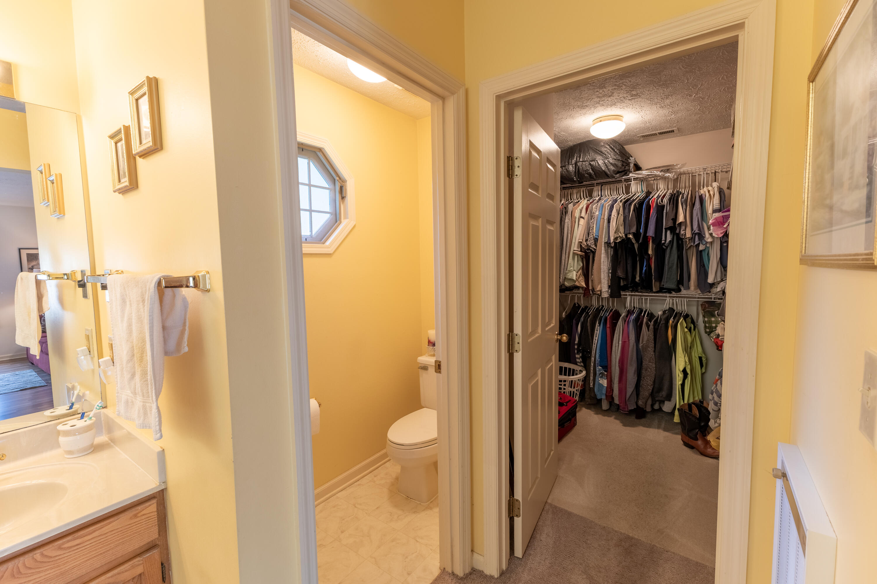 1841 Haverwood Park Property Photo 15