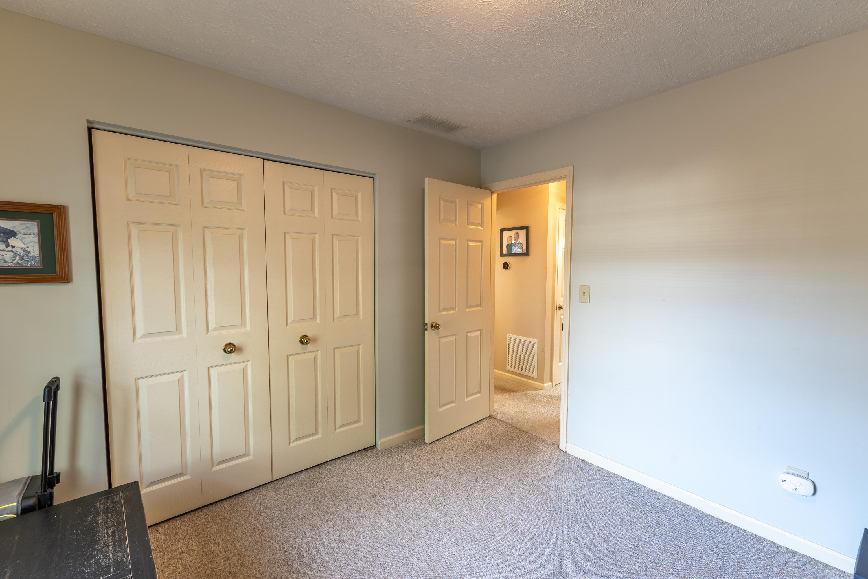 1841 Haverwood Park Property Photo 20