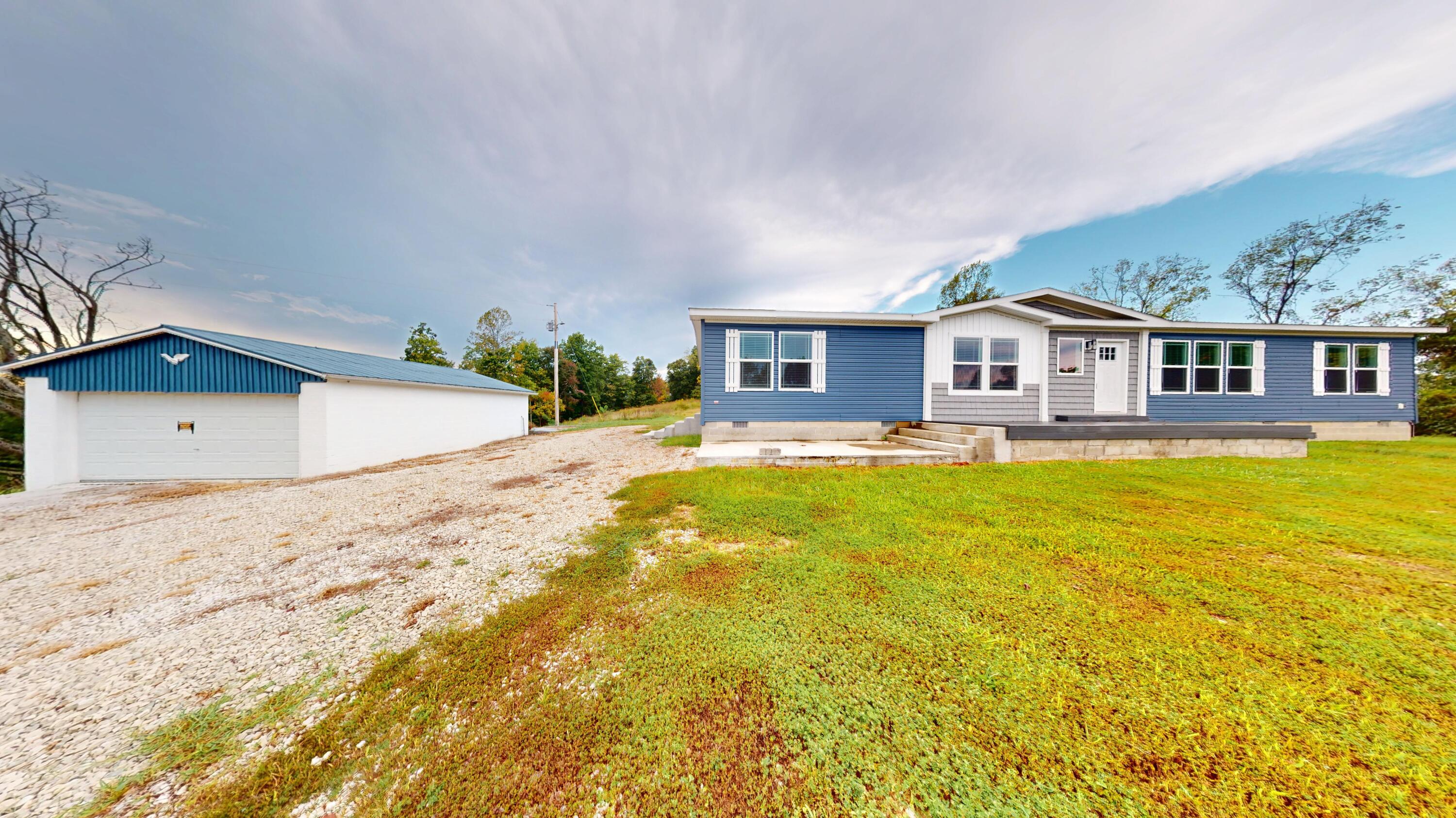 5761 Brown Ridge Road Property Photo 2
