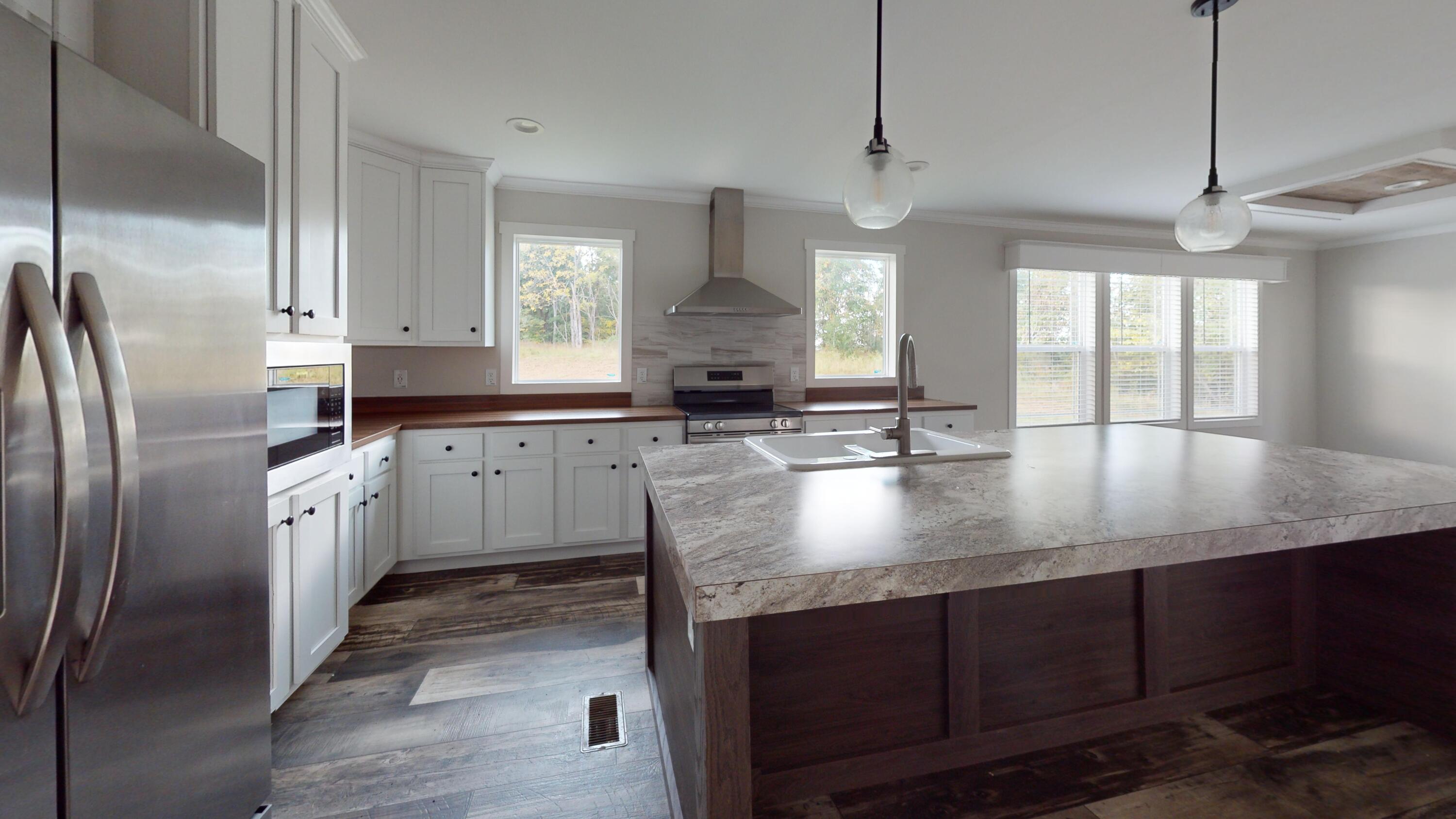5761 Brown Ridge Road Property Photo 10