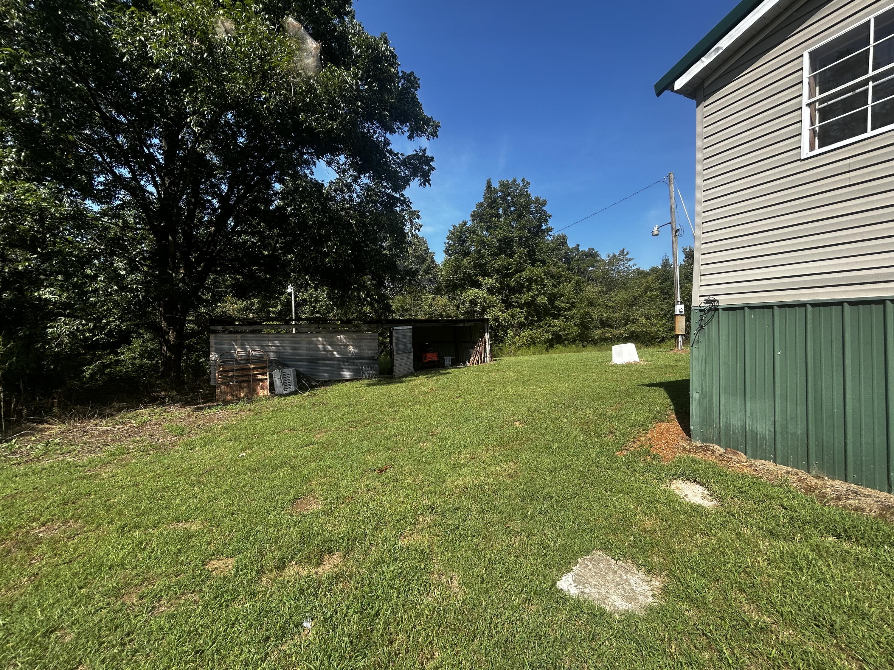 553 Borden Road Property Photo 13