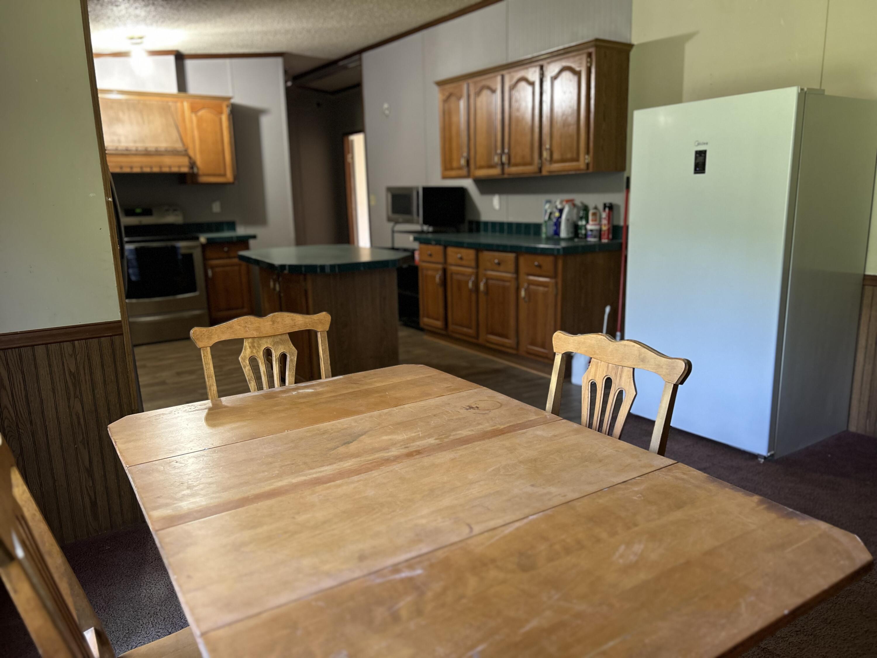553 Borden Road Property Photo 32