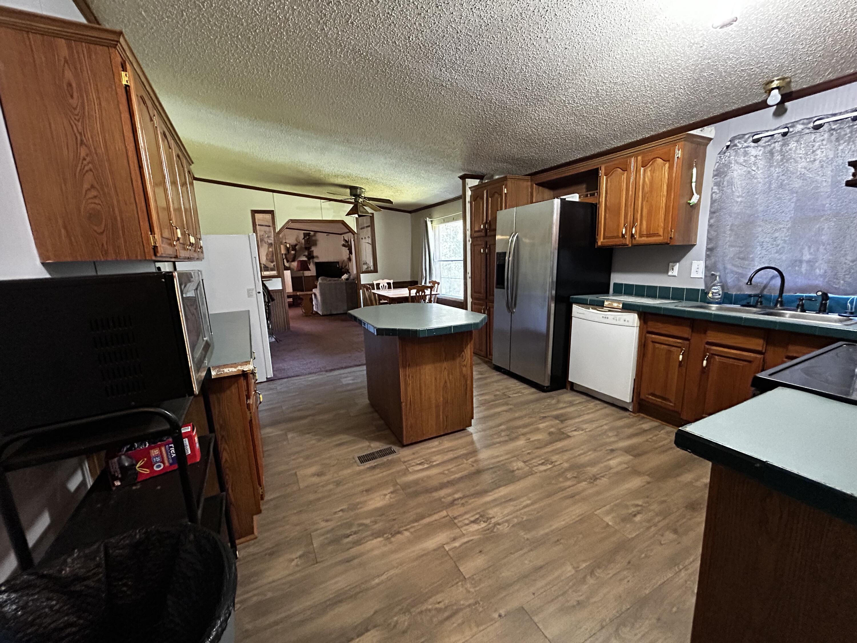 553 Borden Road Property Photo 33