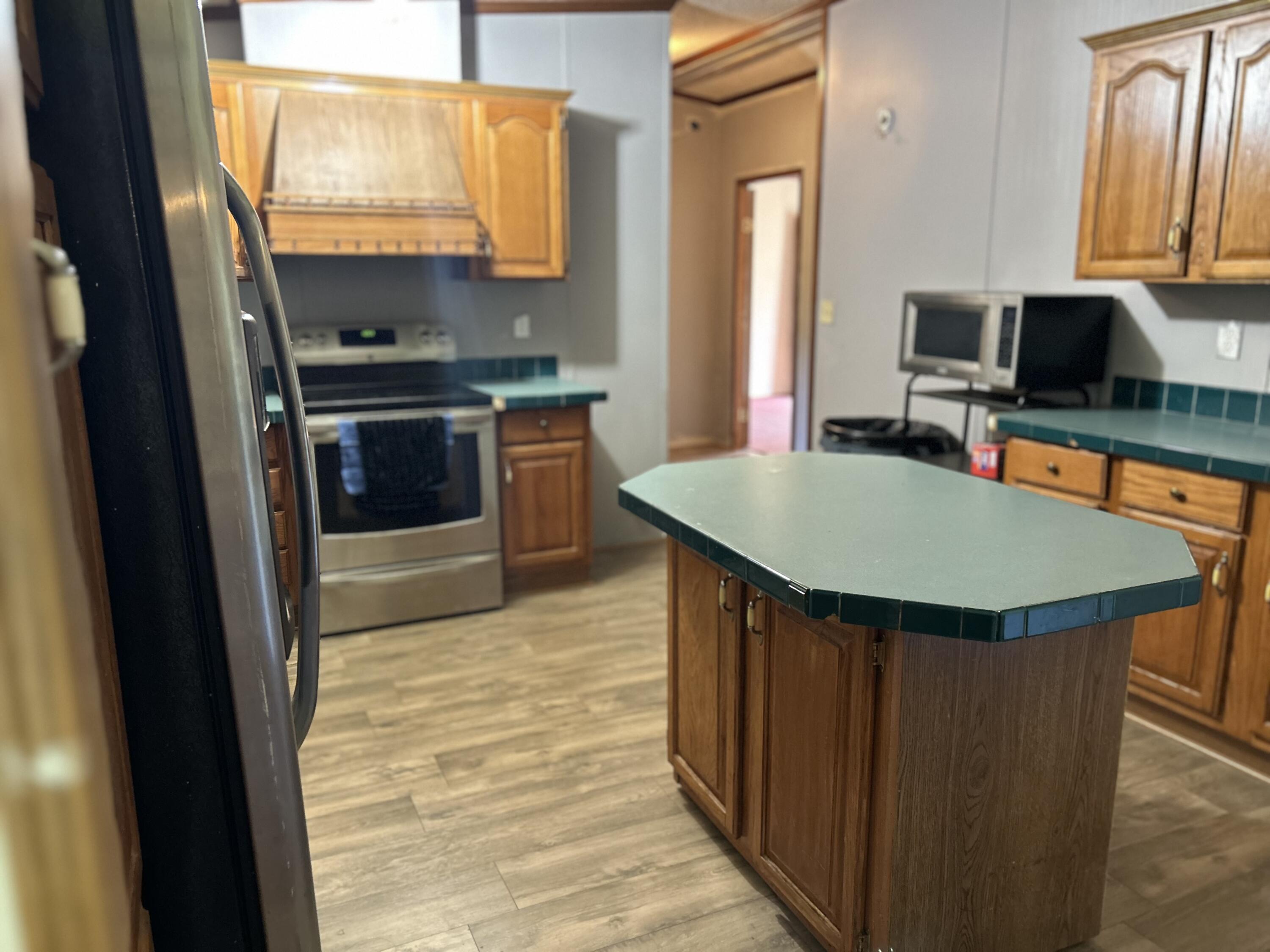553 Borden Road Property Photo 39
