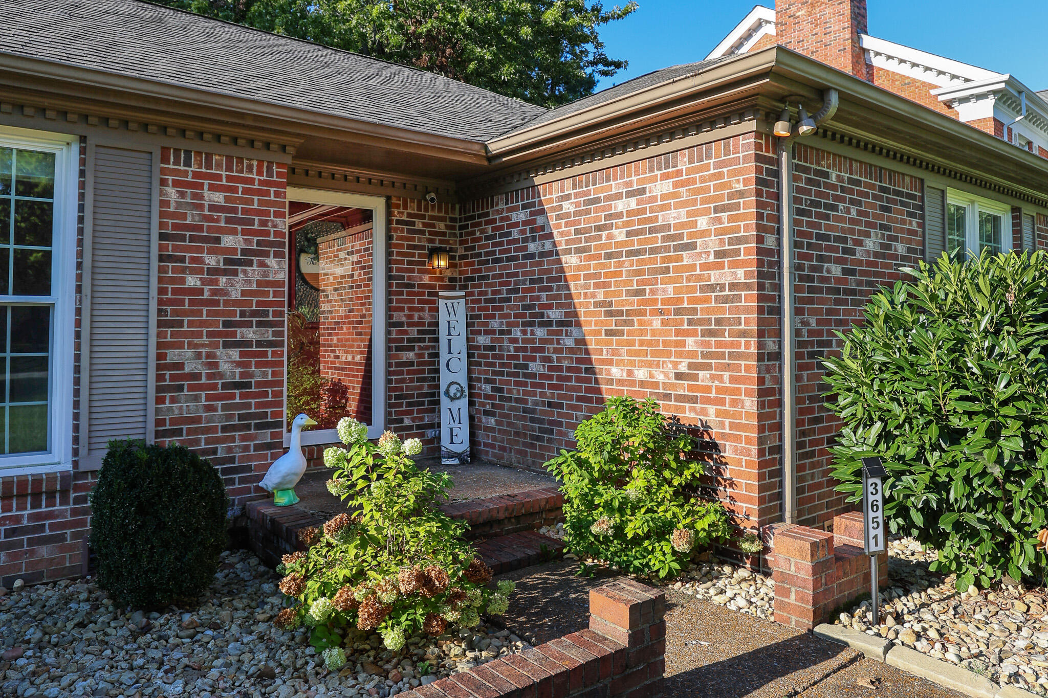 3651 Marlborough Way Property Photo 8
