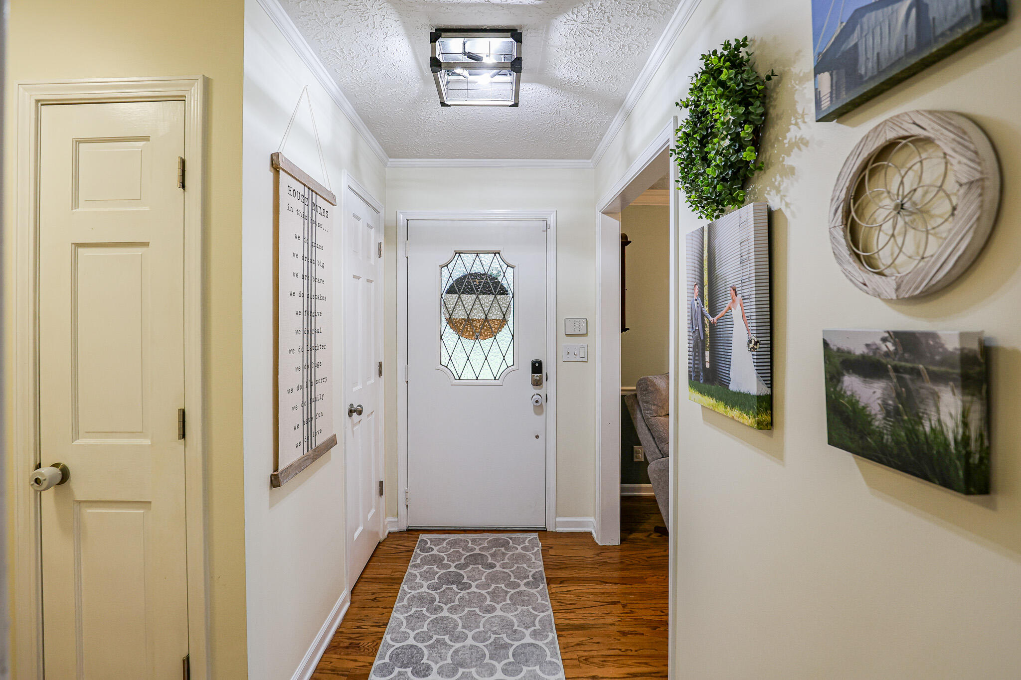 3651 Marlborough Way Property Photo 9
