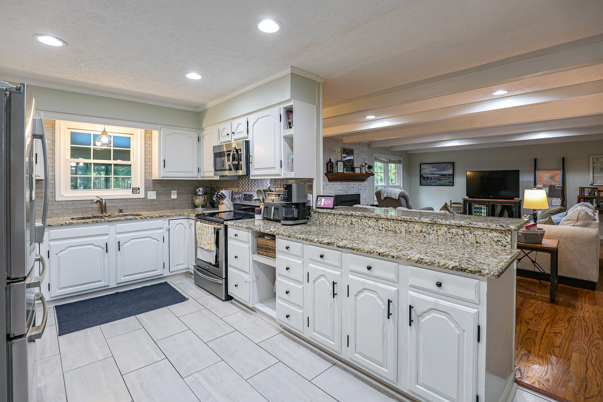 3651 Marlborough Way Property Photo 18