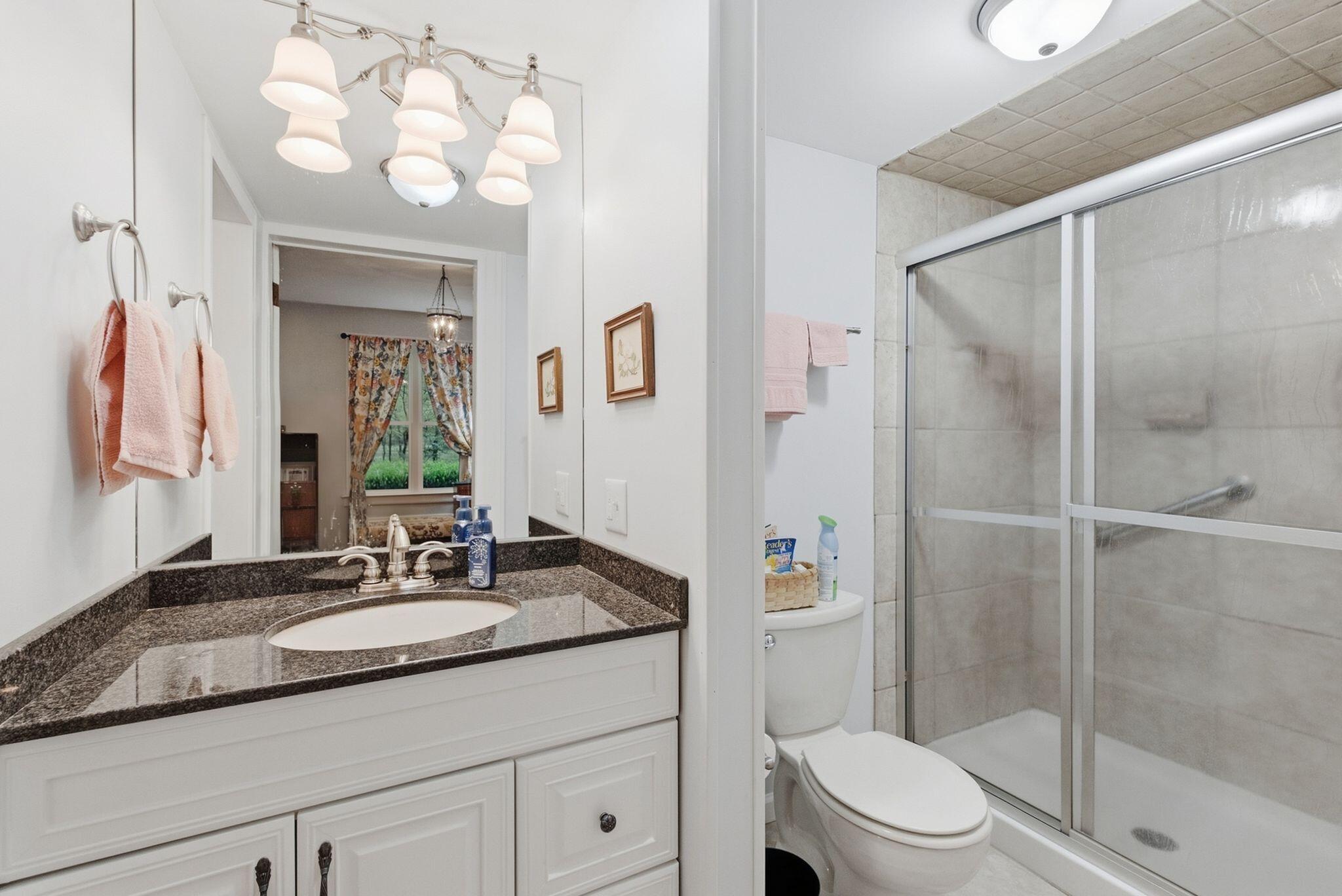 5190 Highway 2141 Property Photo 16