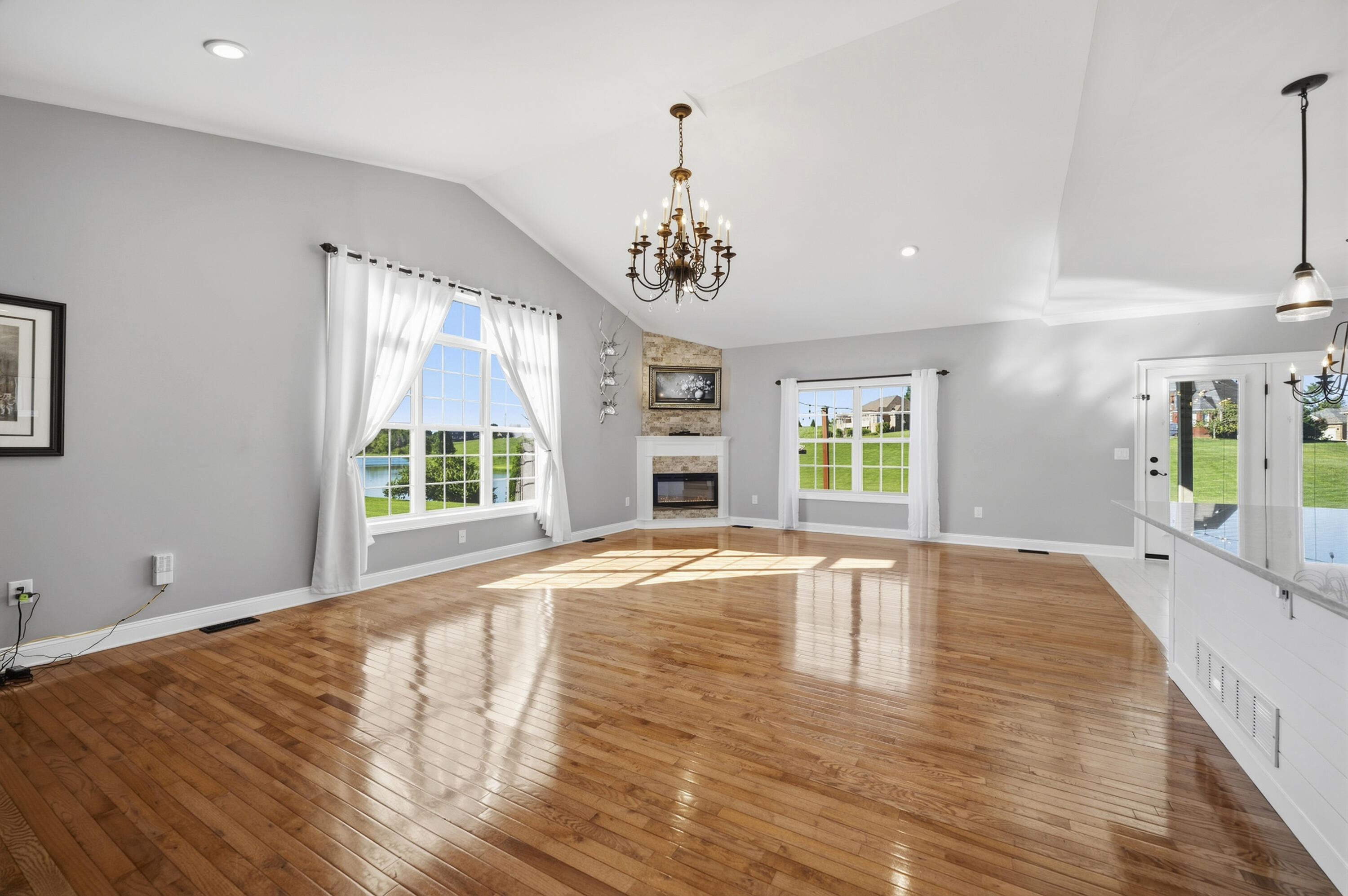 508 General Cruft Drive Property Photo 10
