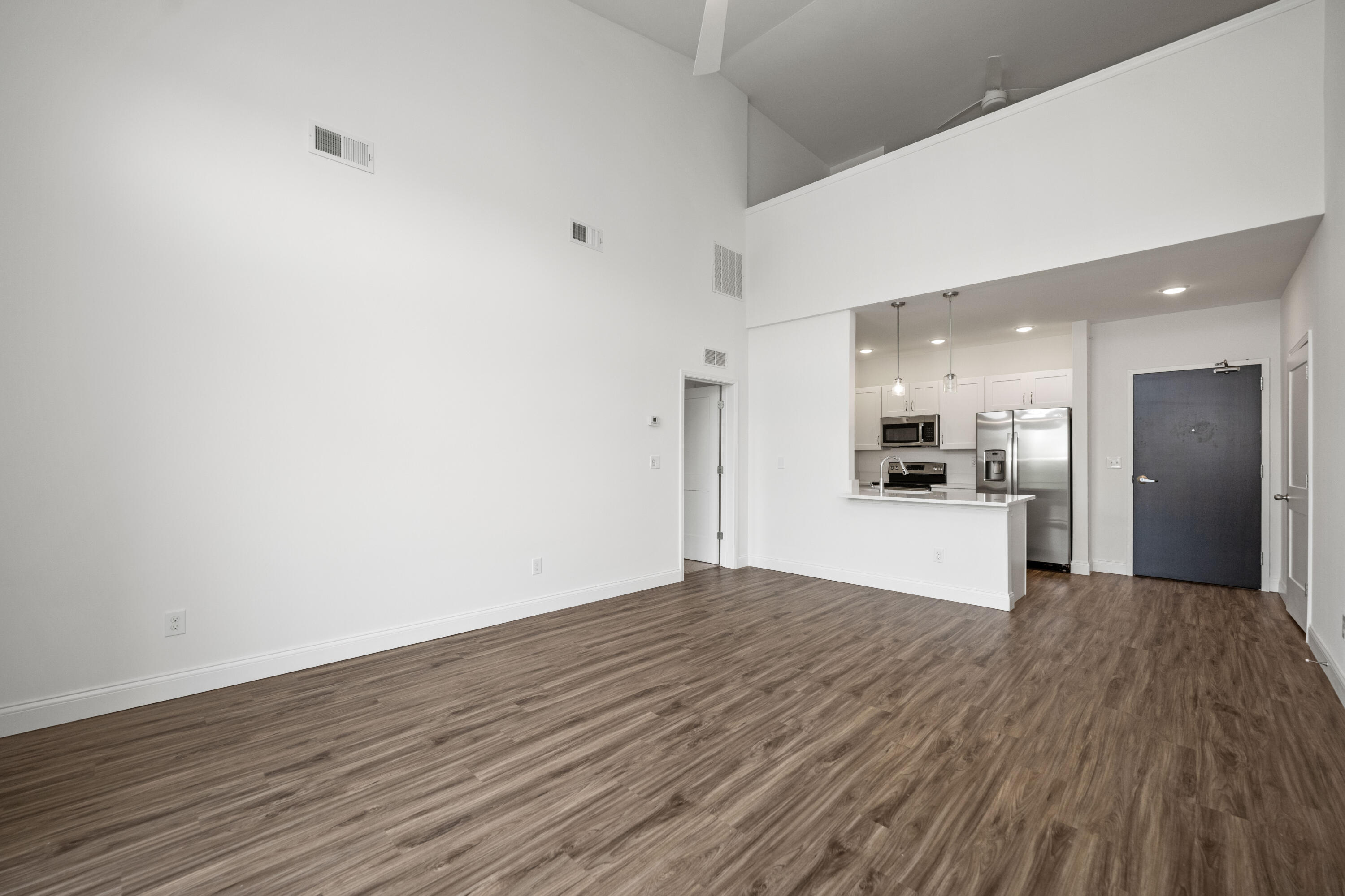 231 Walton Avenue 405 Property Photo 6