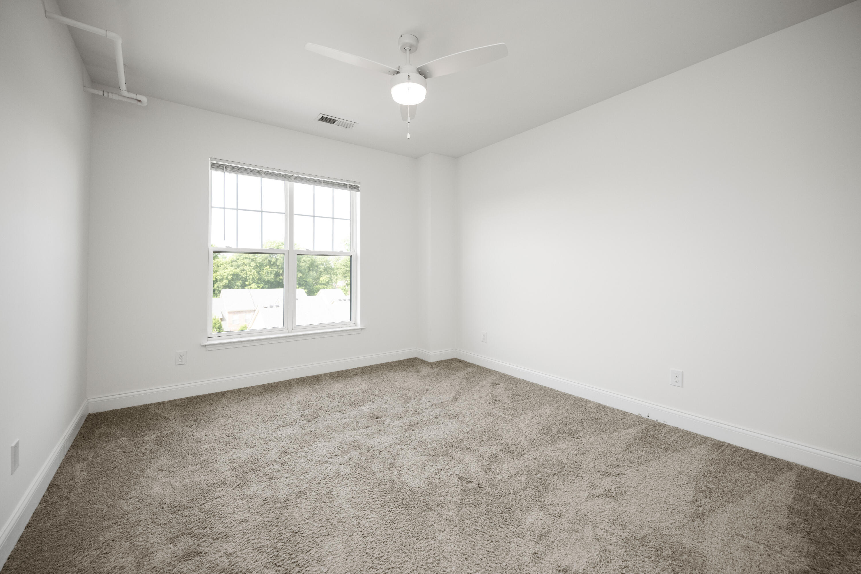 231 Walton Avenue 405 Property Photo 10