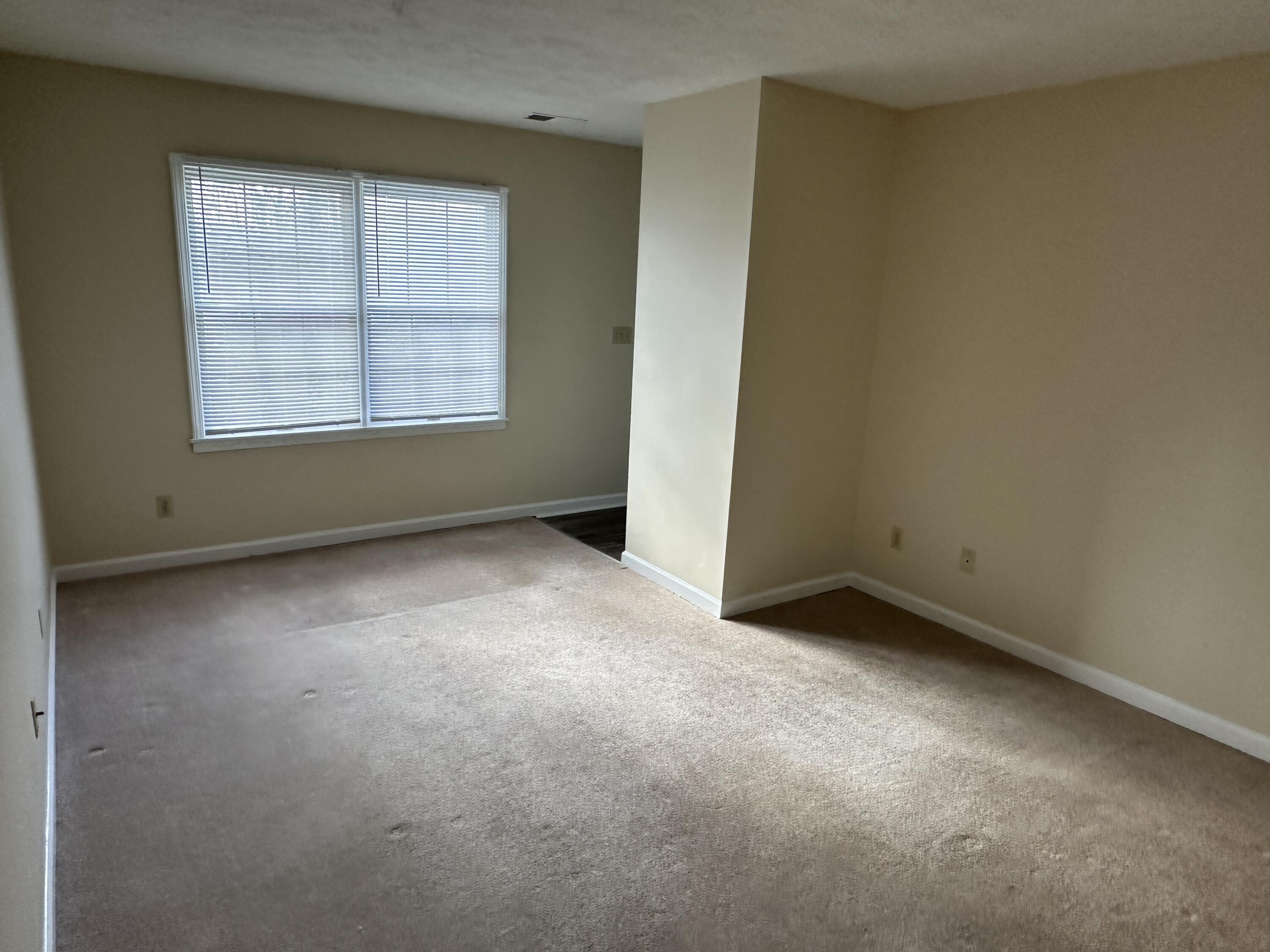 165 Landings Drive Property Photo 4