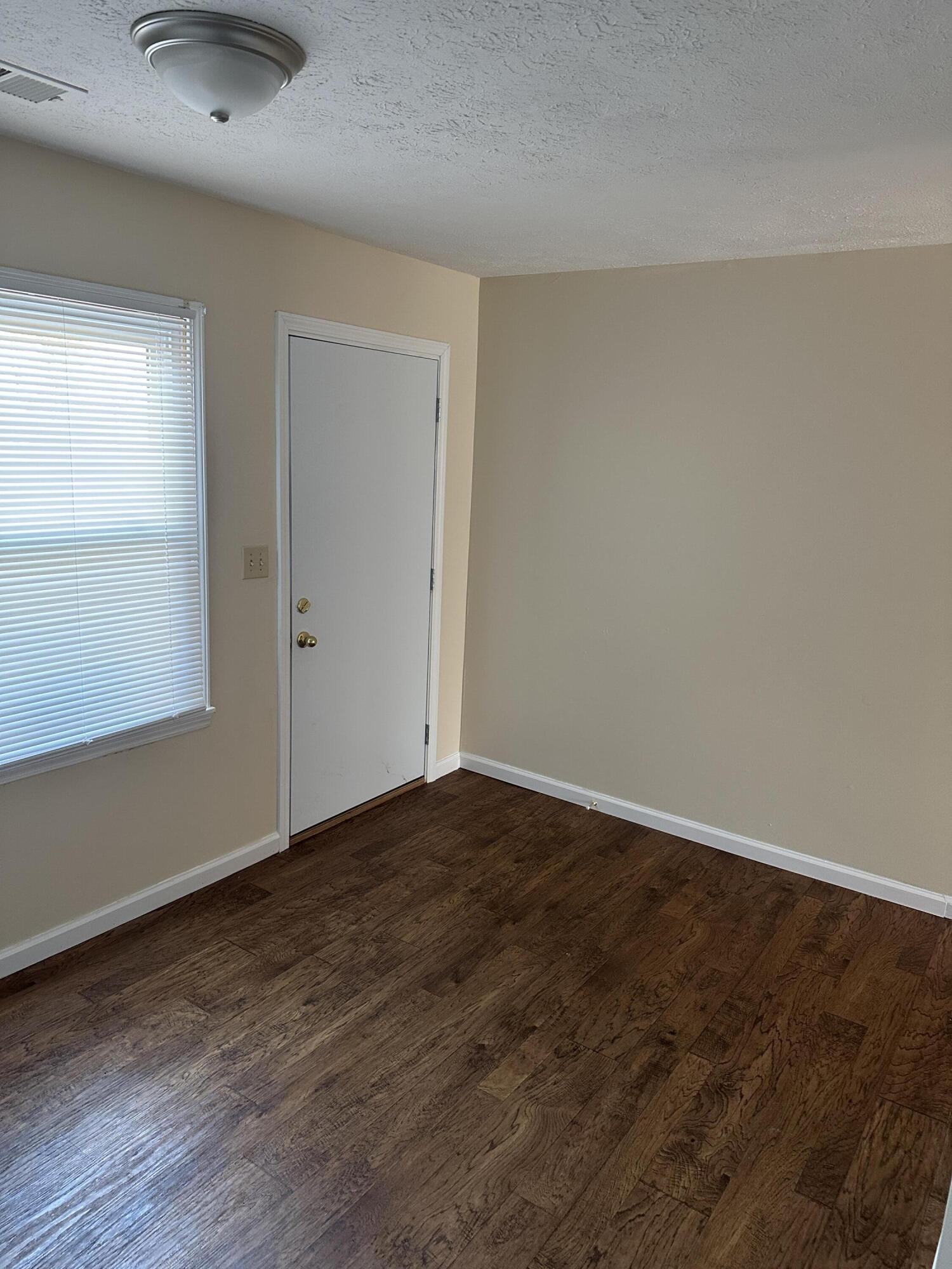 165 Landings Drive Property Photo 11