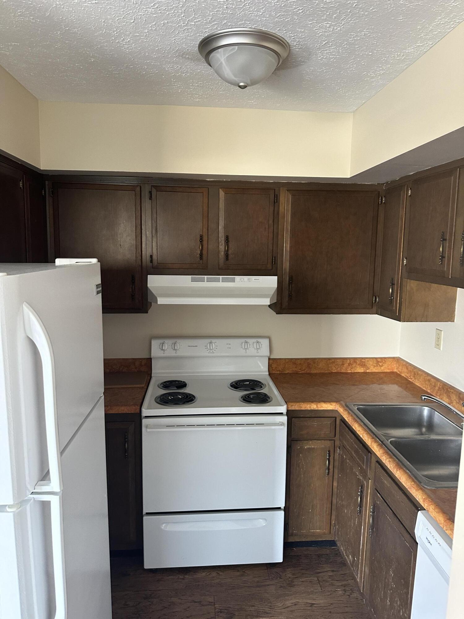 165 Landings Drive Property Photo 15