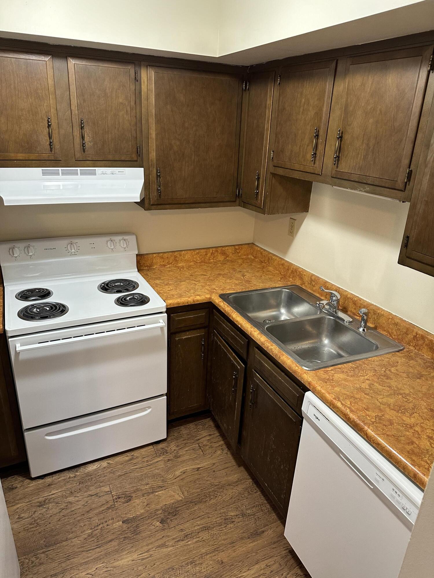 165 Landings Drive Property Photo 16