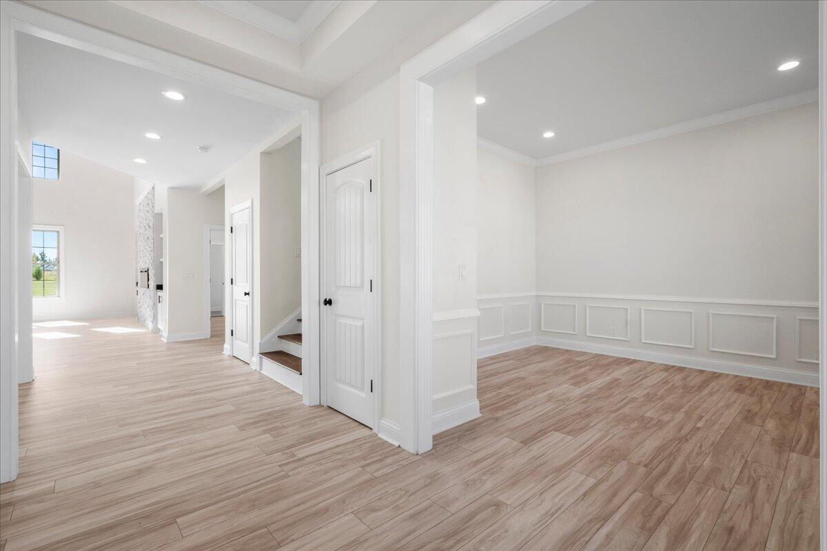 417 Weston Park Property Photo 3