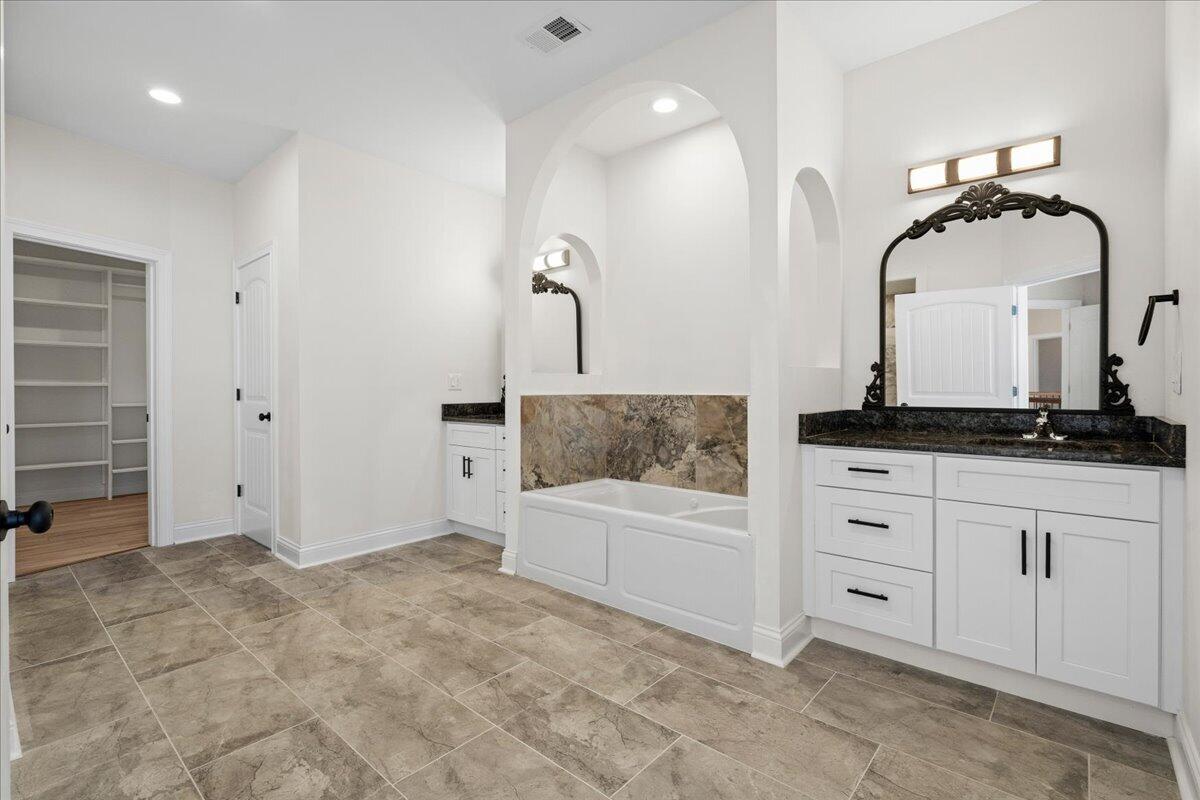 417 Weston Park Property Photo 54