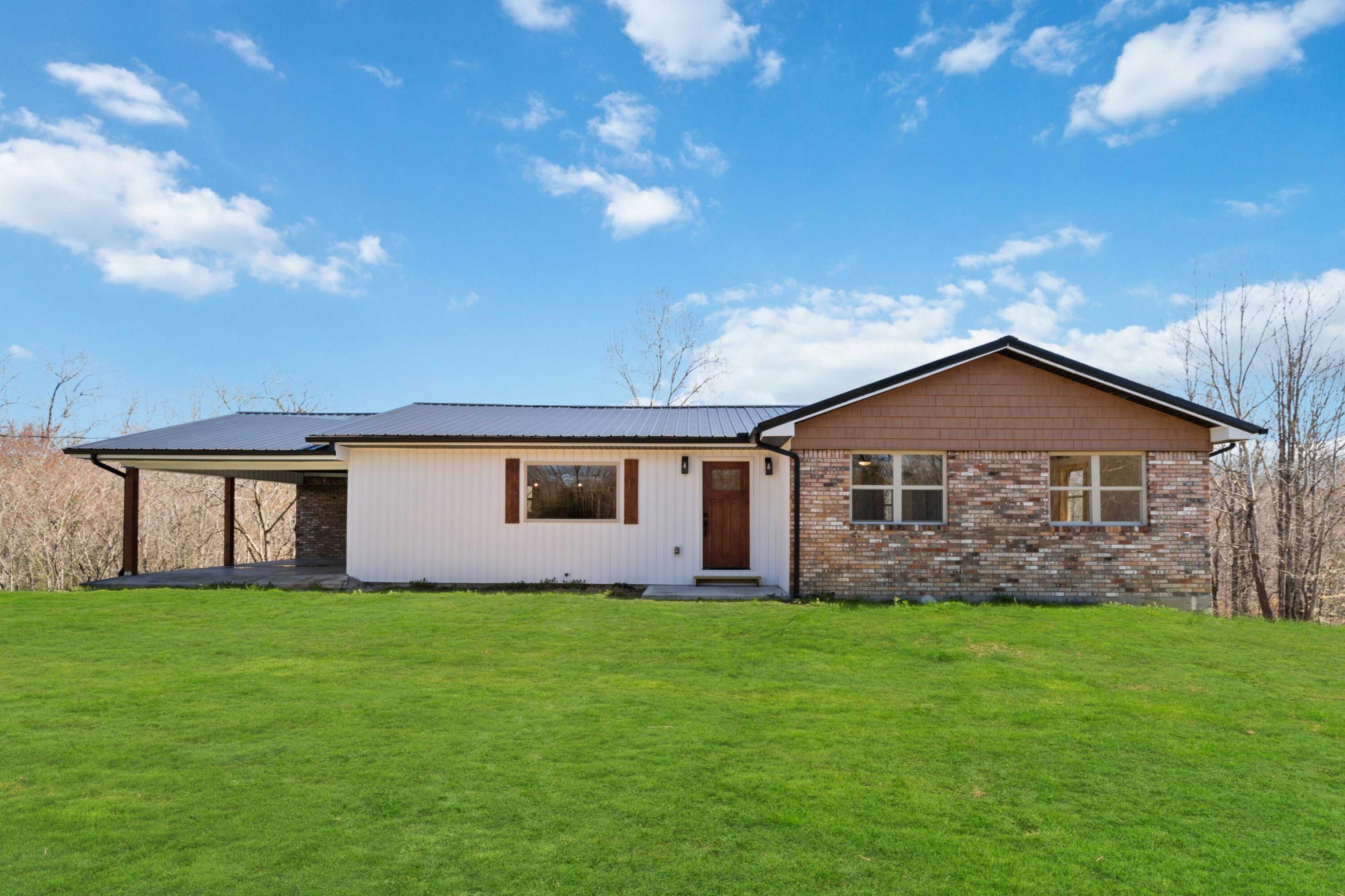 4249 State Highway 1651 Property Photo 1