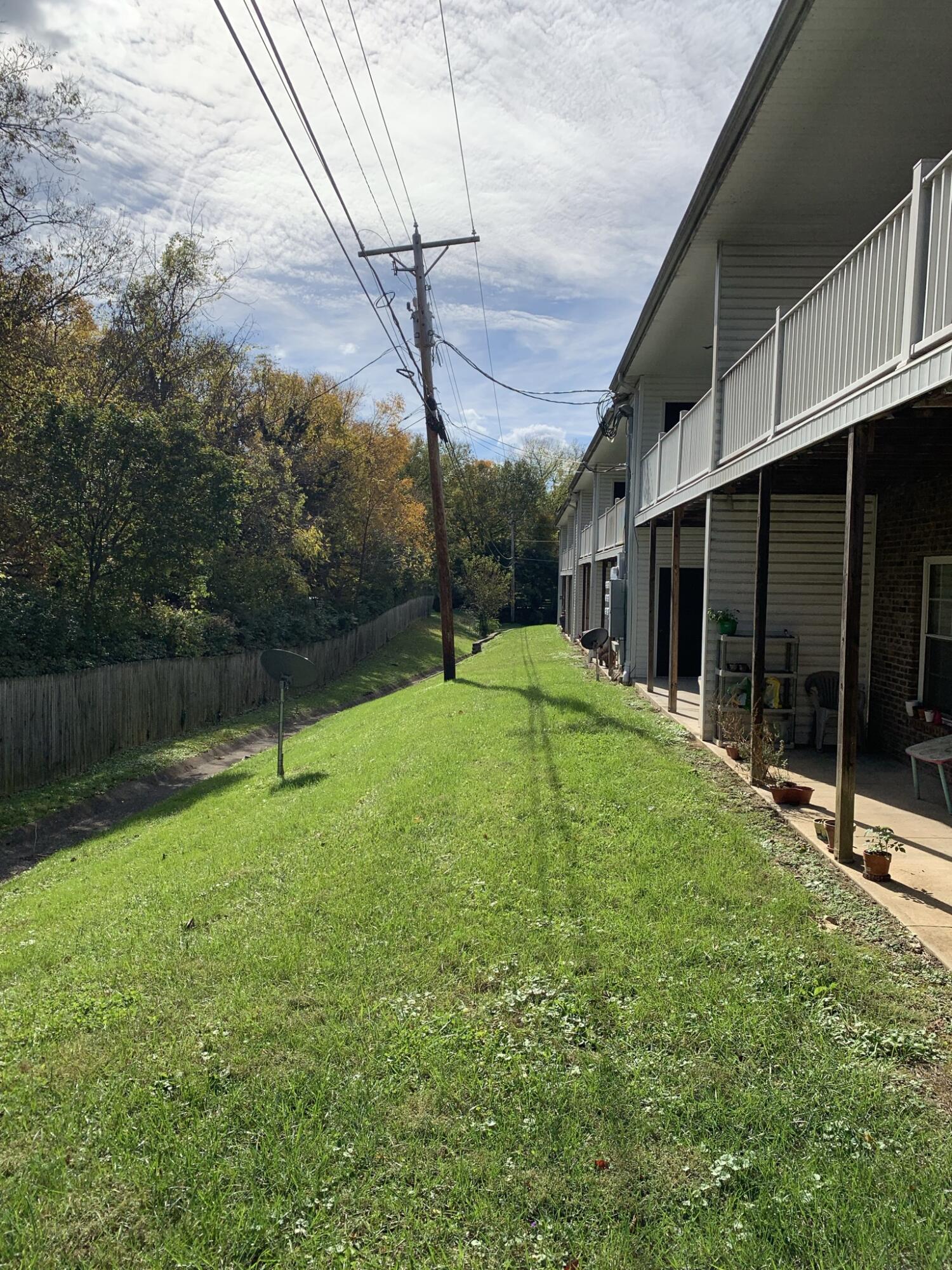 6 Hudson Hollow Road Property Photo 4