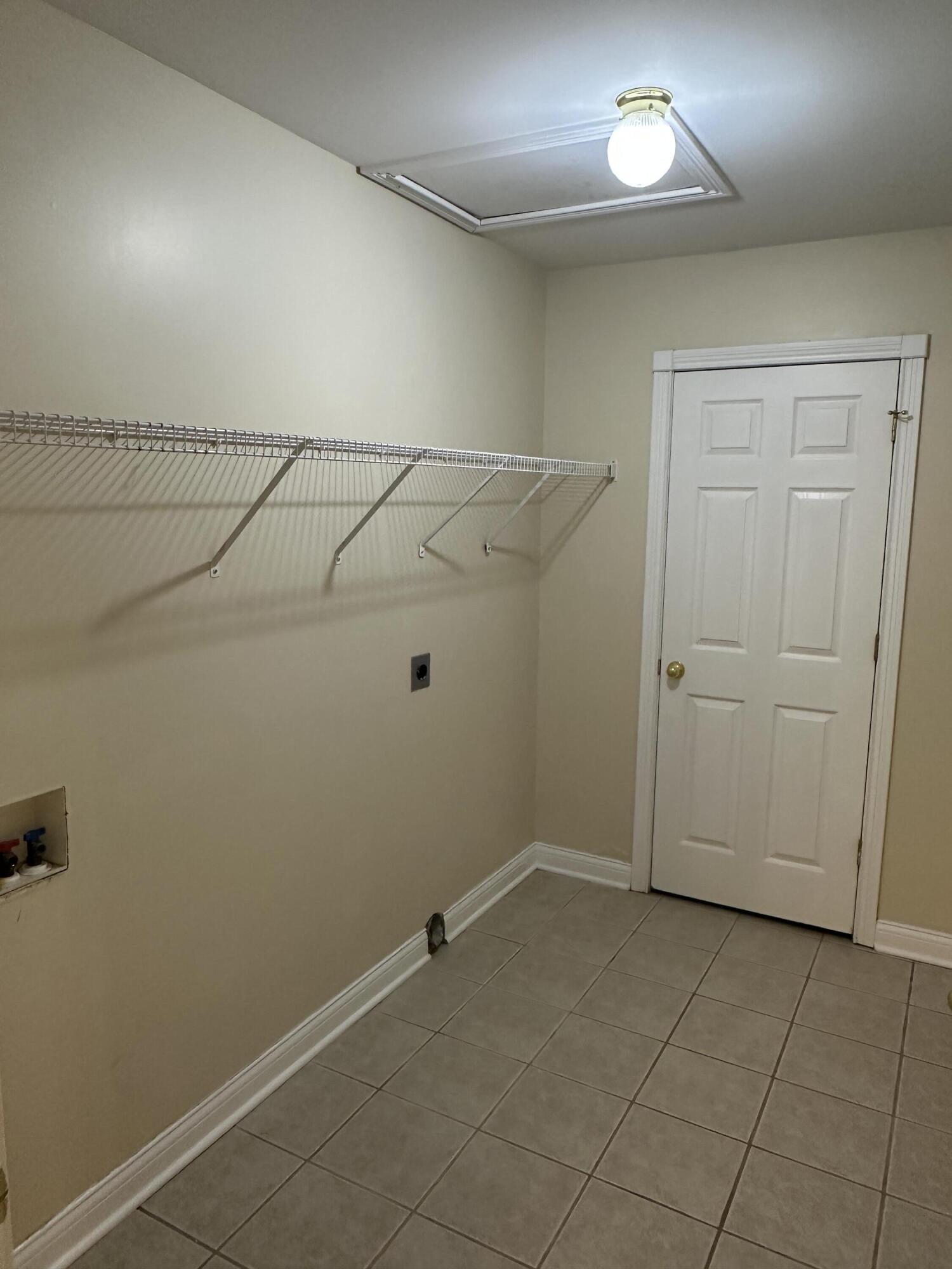 6 Hudson Hollow Road Property Photo 27